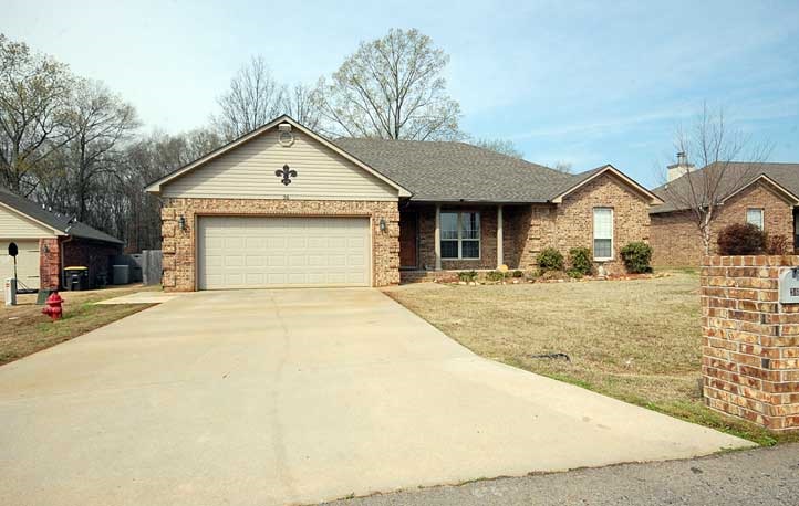Cute as can be. Looks like new with tile & wood flooring, vaulted ceilings, stainless appliances, fenced yard and more. Perfect for just starting out or possible downsizing. Wonderful family neighborhood full of joggers and friendly folks. Excellent schools. Qualifies for 100% RD financing. Other amenities not listed, please call. Easy to show.