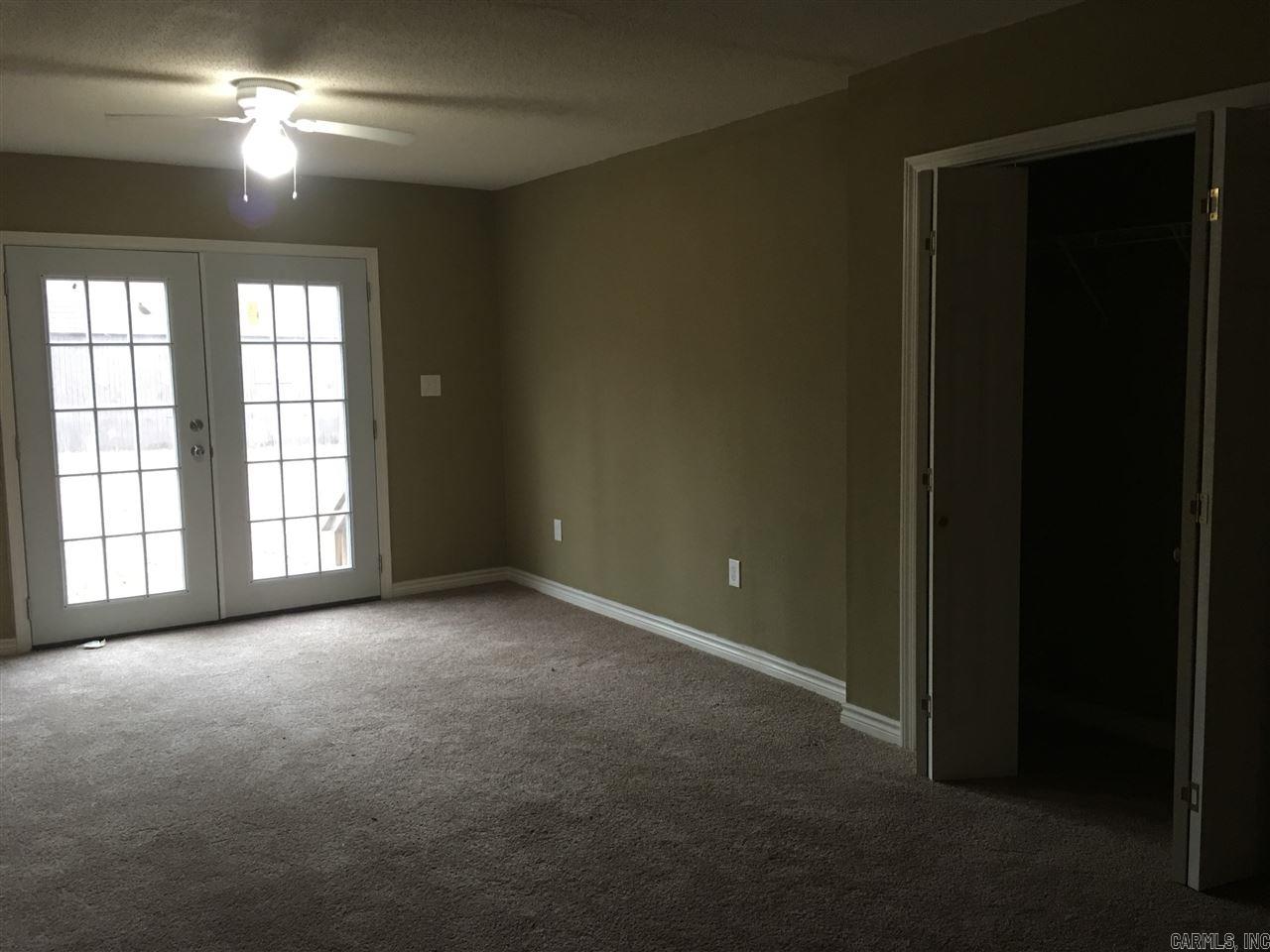 GEORGE ACRES - Residential