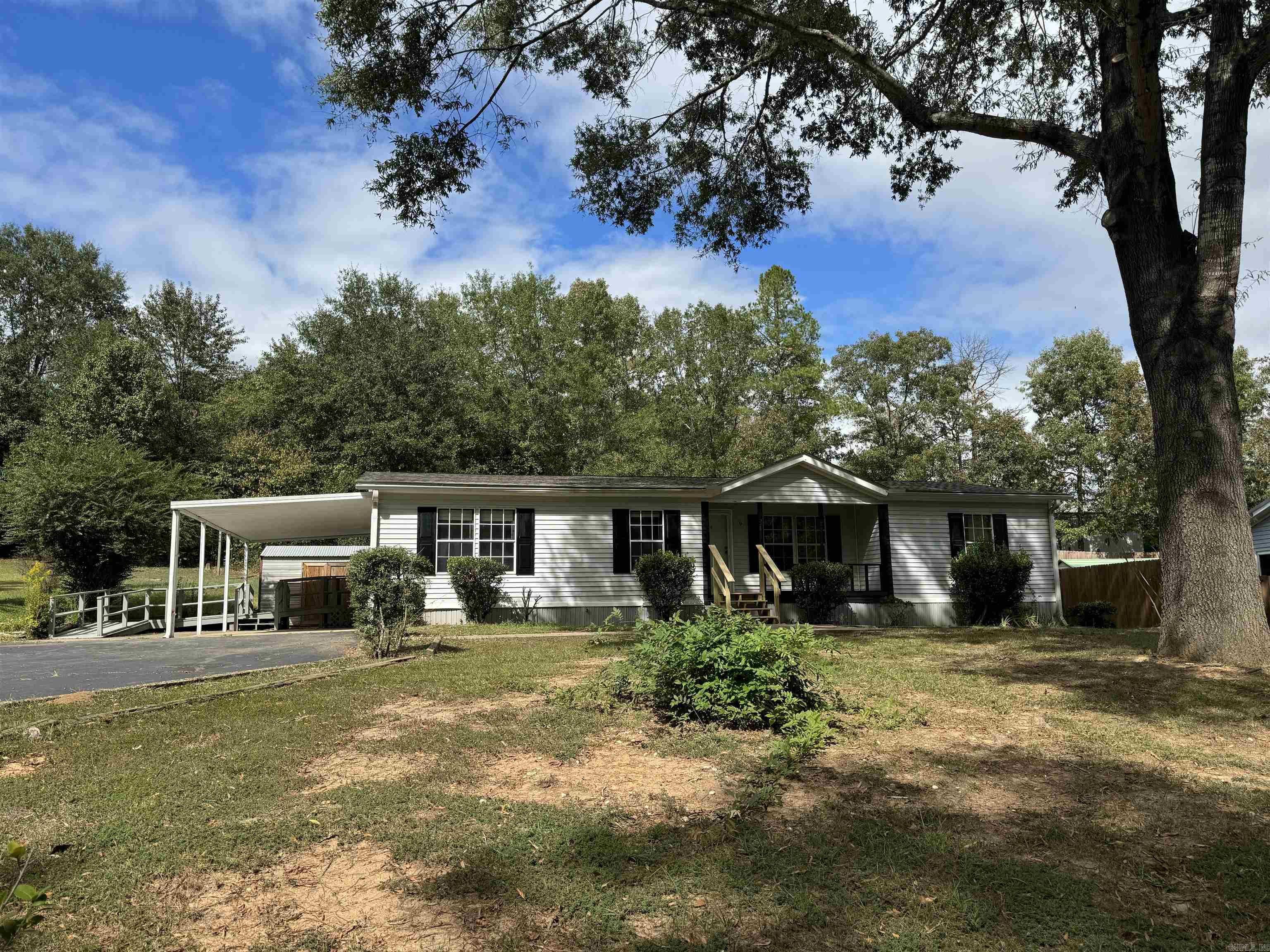 This mobile home has a new roof and new HVAC, ready to move in, the community is quiet and has a peaceful setting.