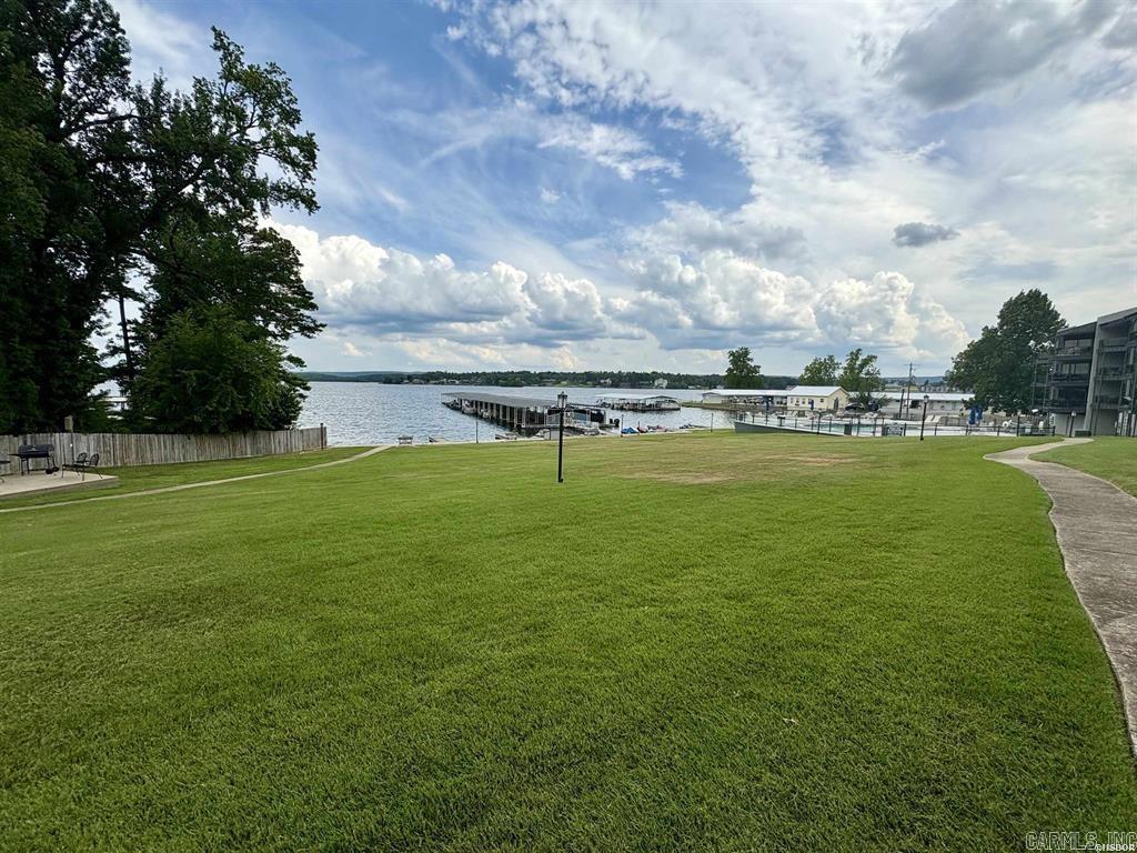 WILLOW BEACH HPR - Residential
