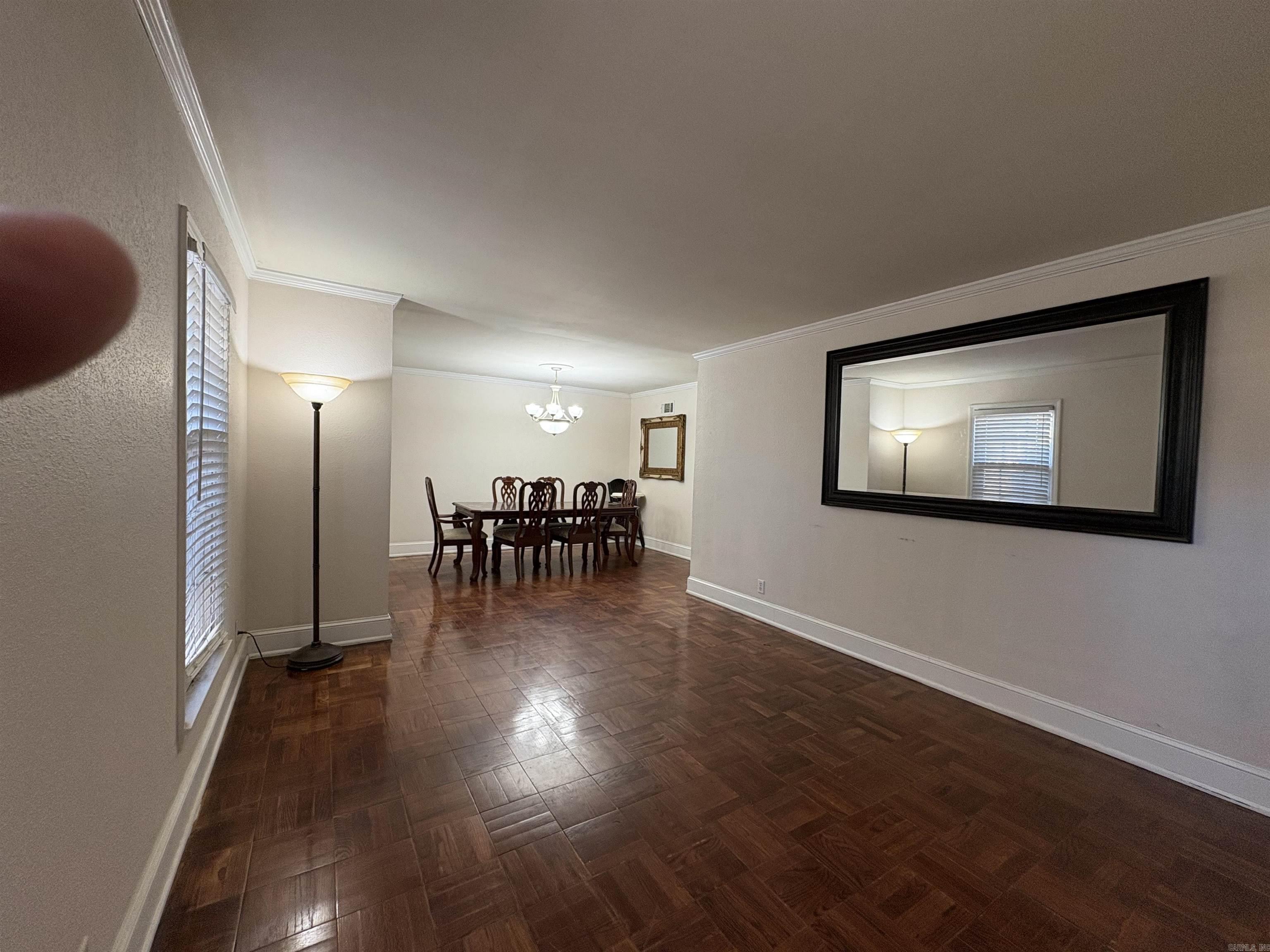 BROADMOOR - Residential
