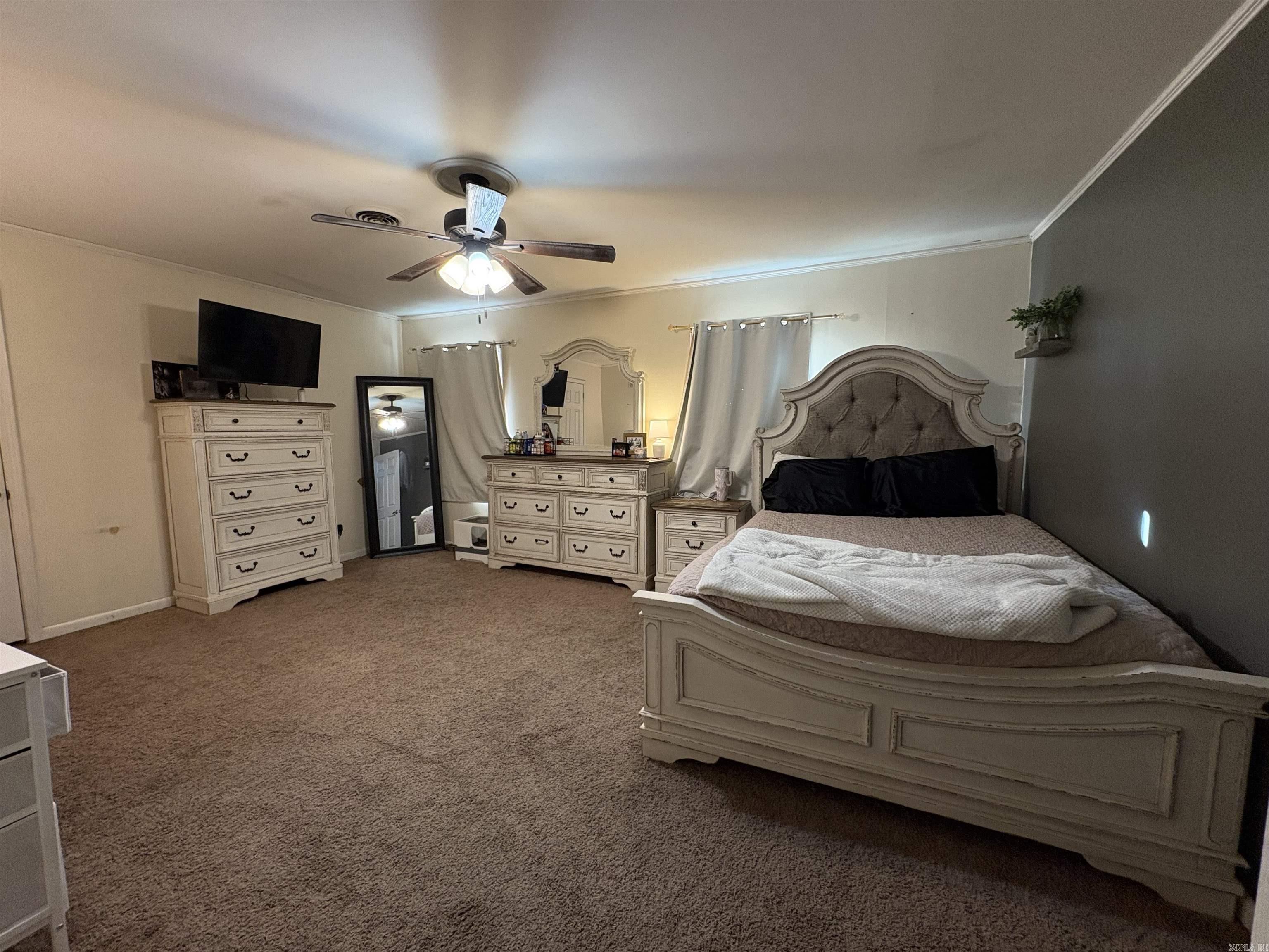 BROADMOOR - Residential