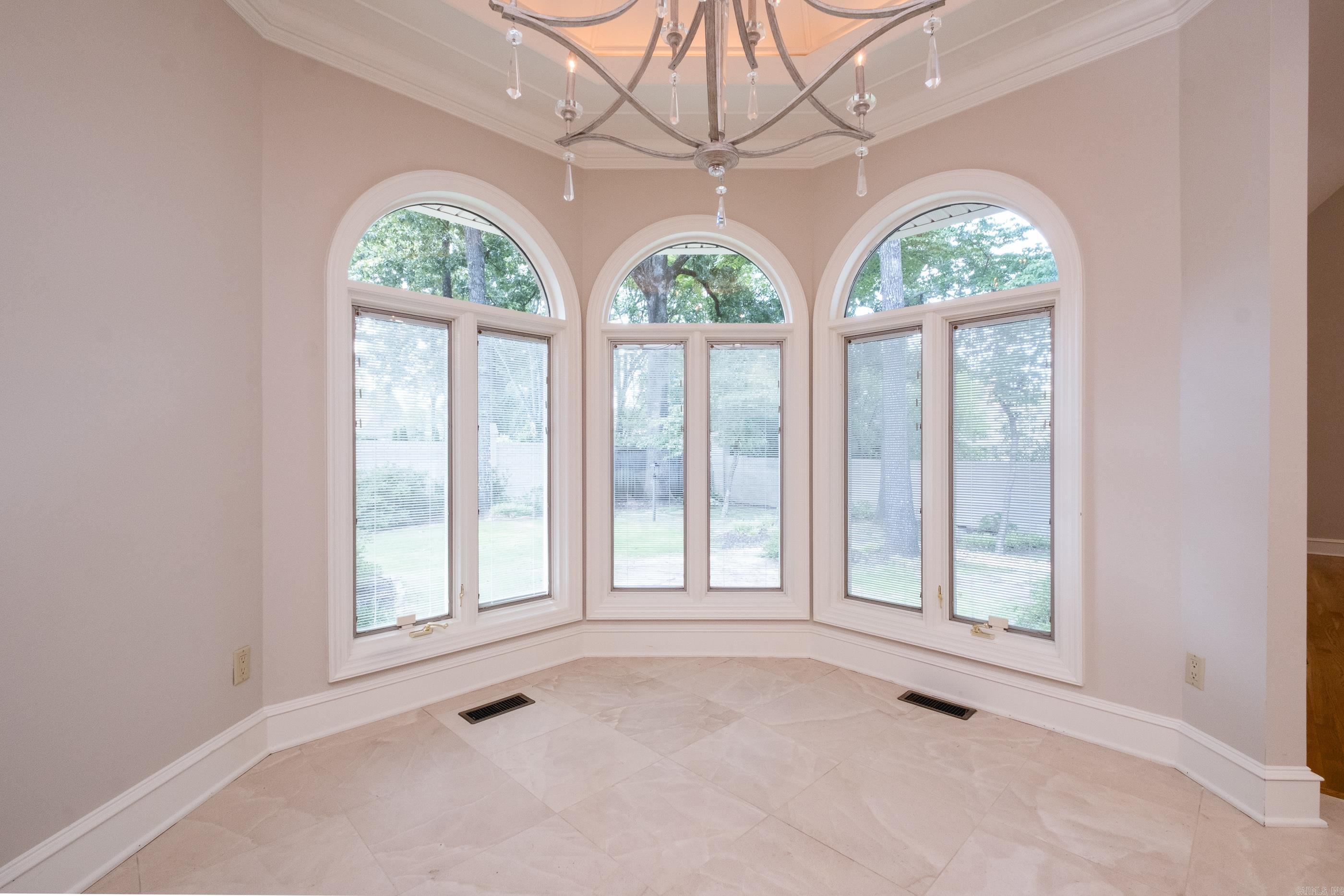 HICKORY CREEK - Residential