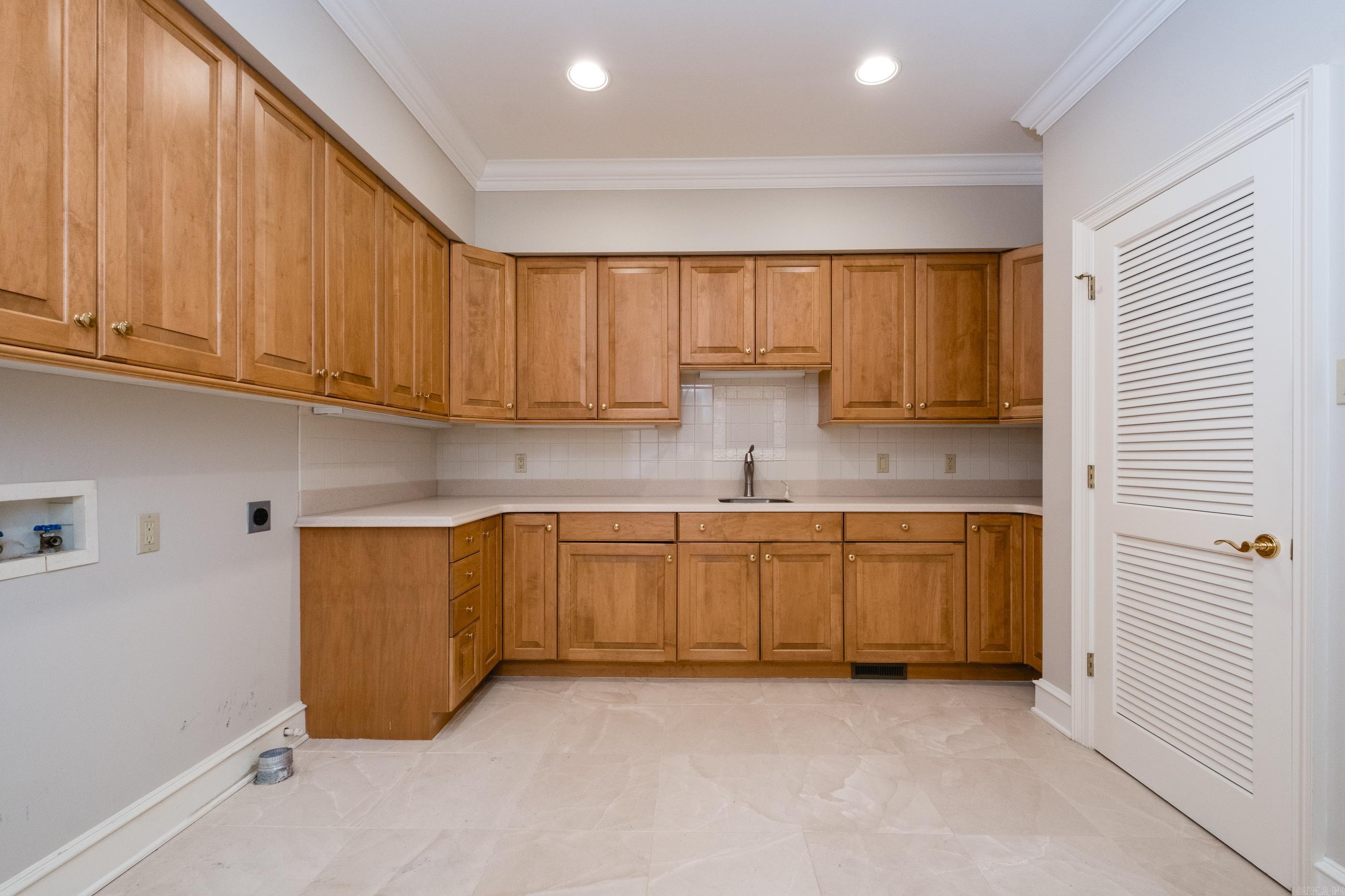 HICKORY CREEK - Residential