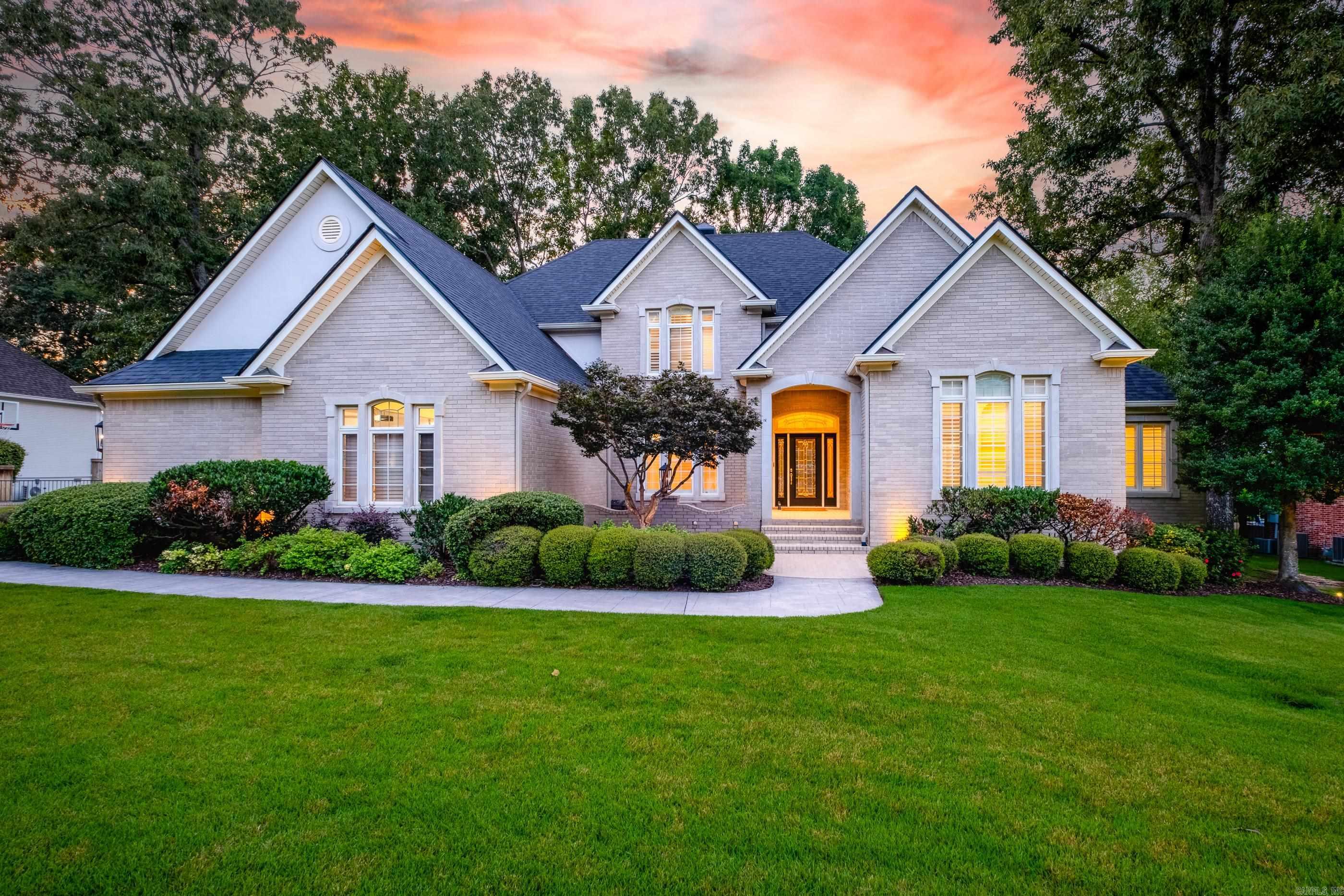 HICKORY CREEK - Residential