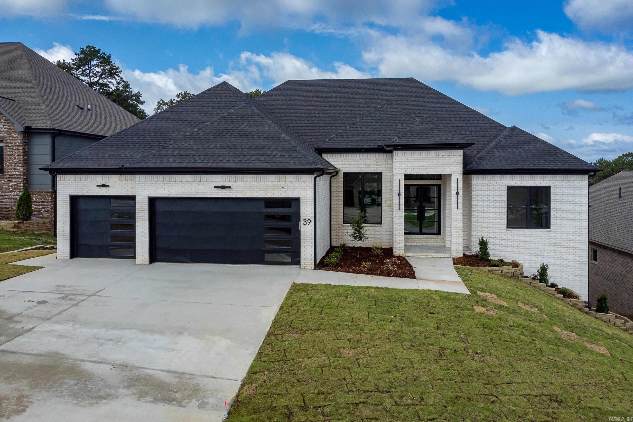 CHENAL VALLEY "FALSTONE COURT" - Residential