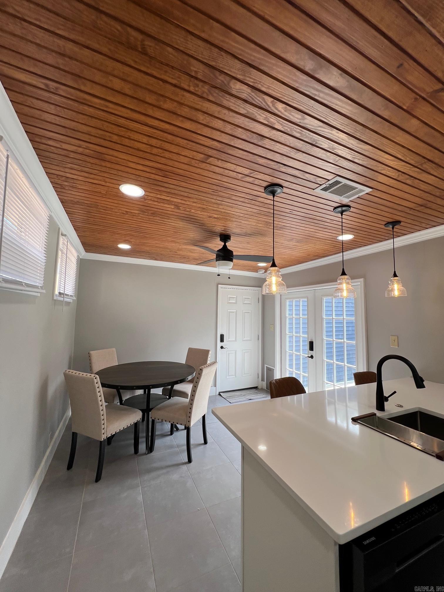 MOUNTAIN PARK - Residential