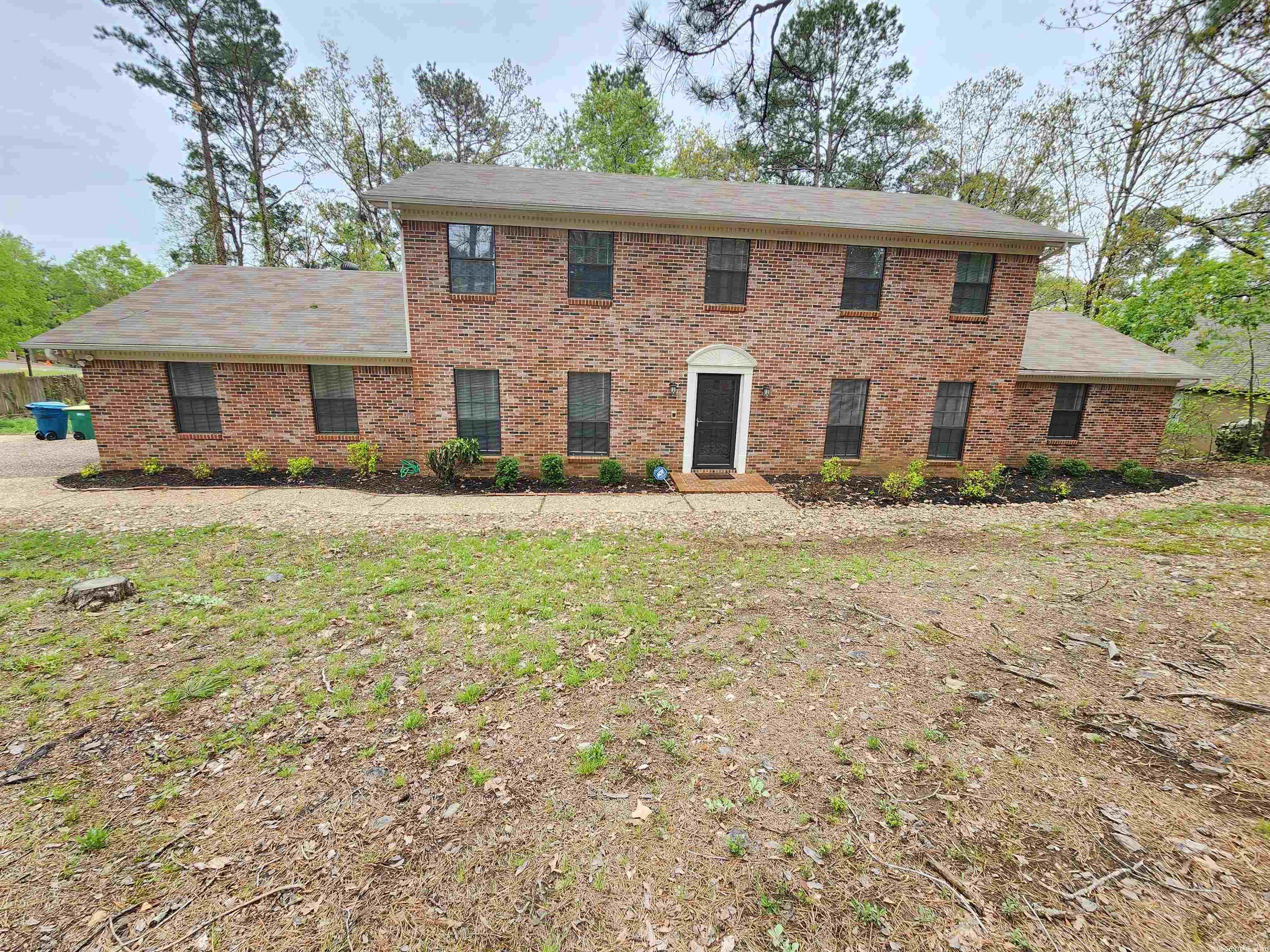 Beautiful West Little Rock home. 5 Bedrooms 3.5 baths. primary bed and bath downstairs. fully renovated property. granite in kitchen and bathrooms, tiled showers, 2 living spaces, large dining area. Refrigerator provided. sitting on almost 1 acre with large deck. 2 car garage with extra parking provided.