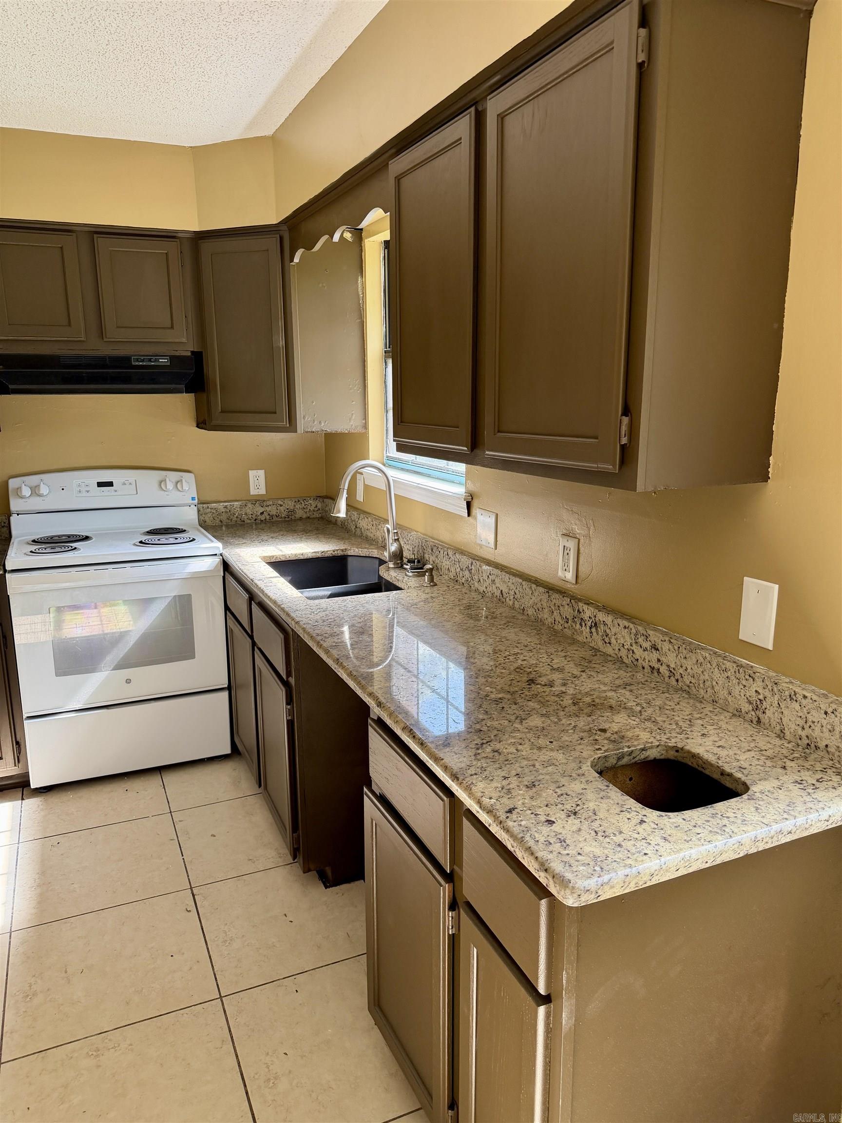 Oak Ridge - Residential