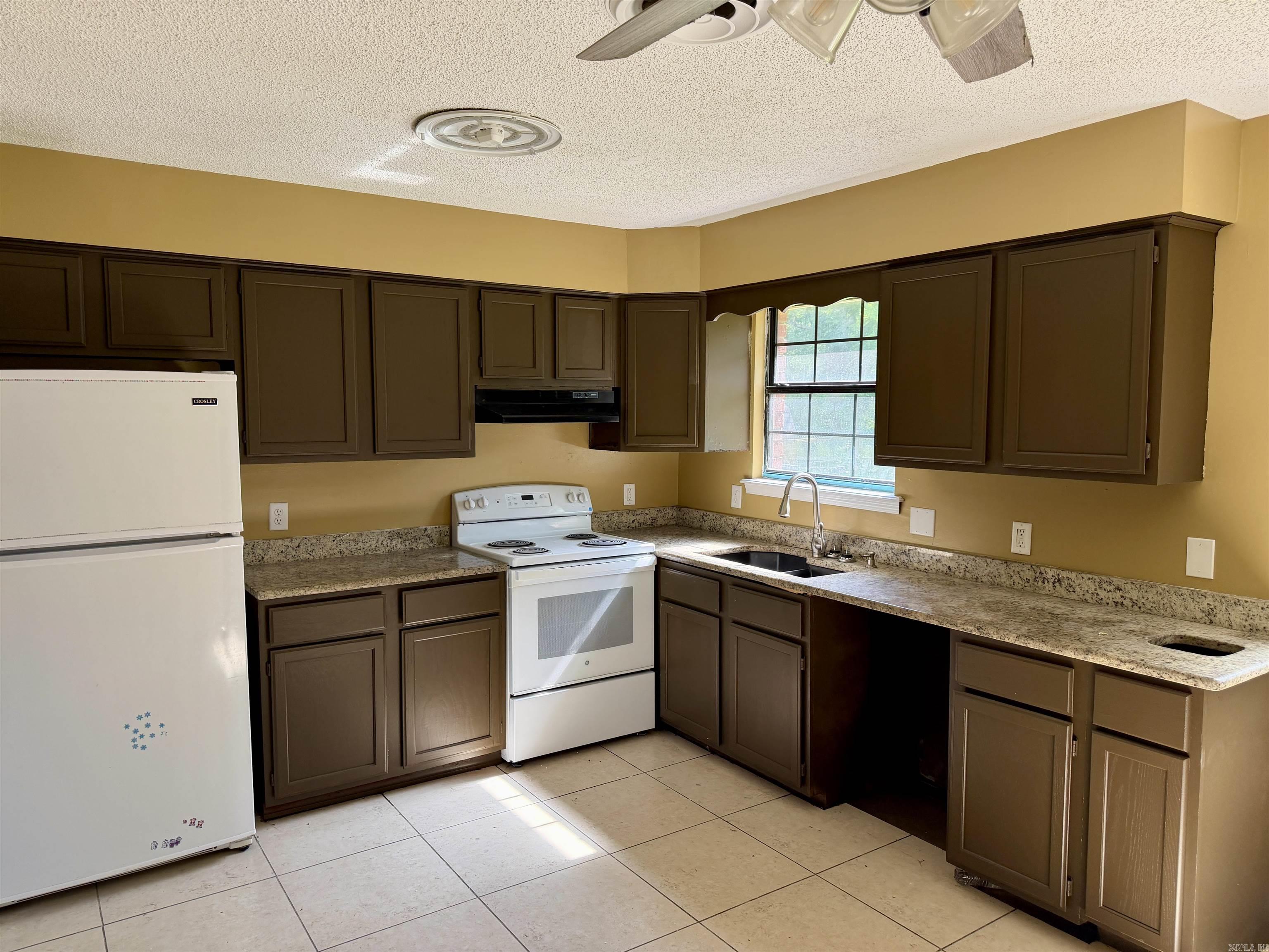 Oak Ridge - Residential