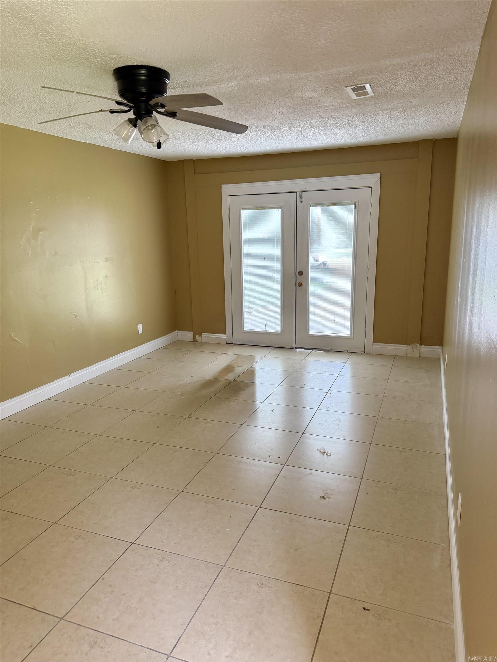 Oak Ridge - Residential