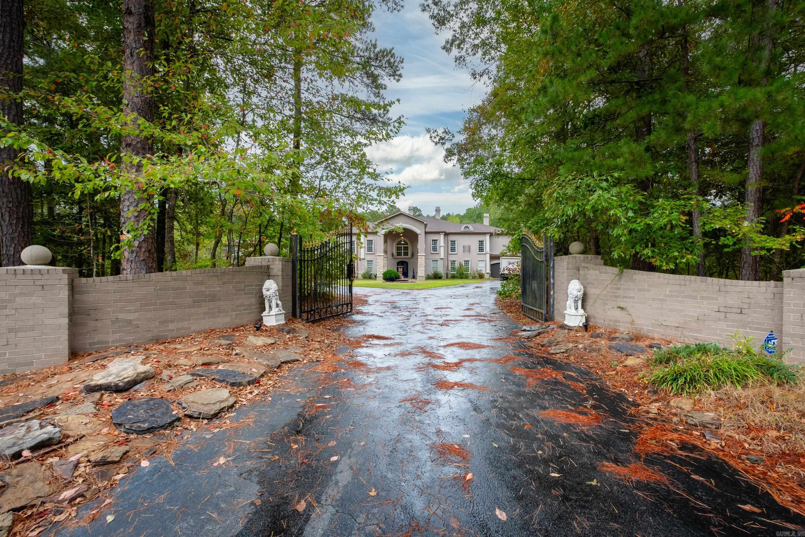 Maple Creek Farm - Residential