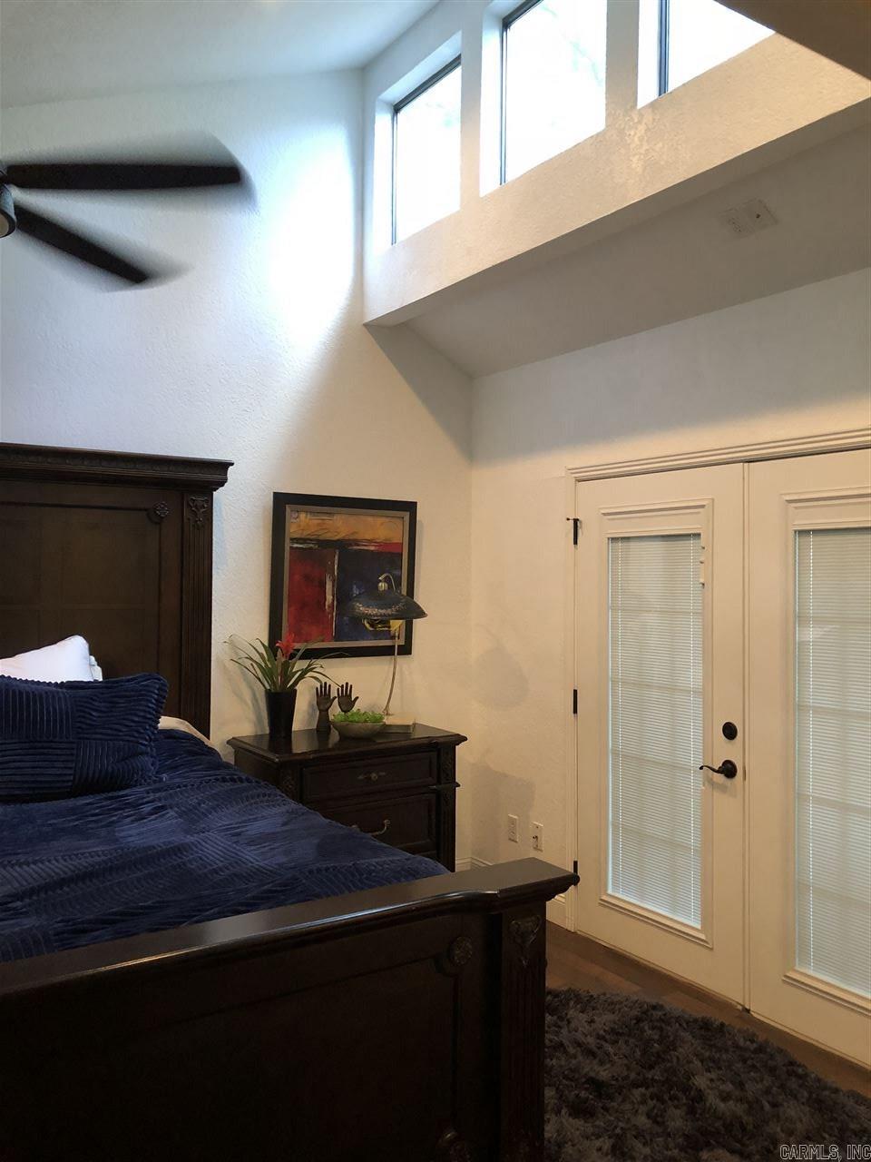 PINECREST - Residential