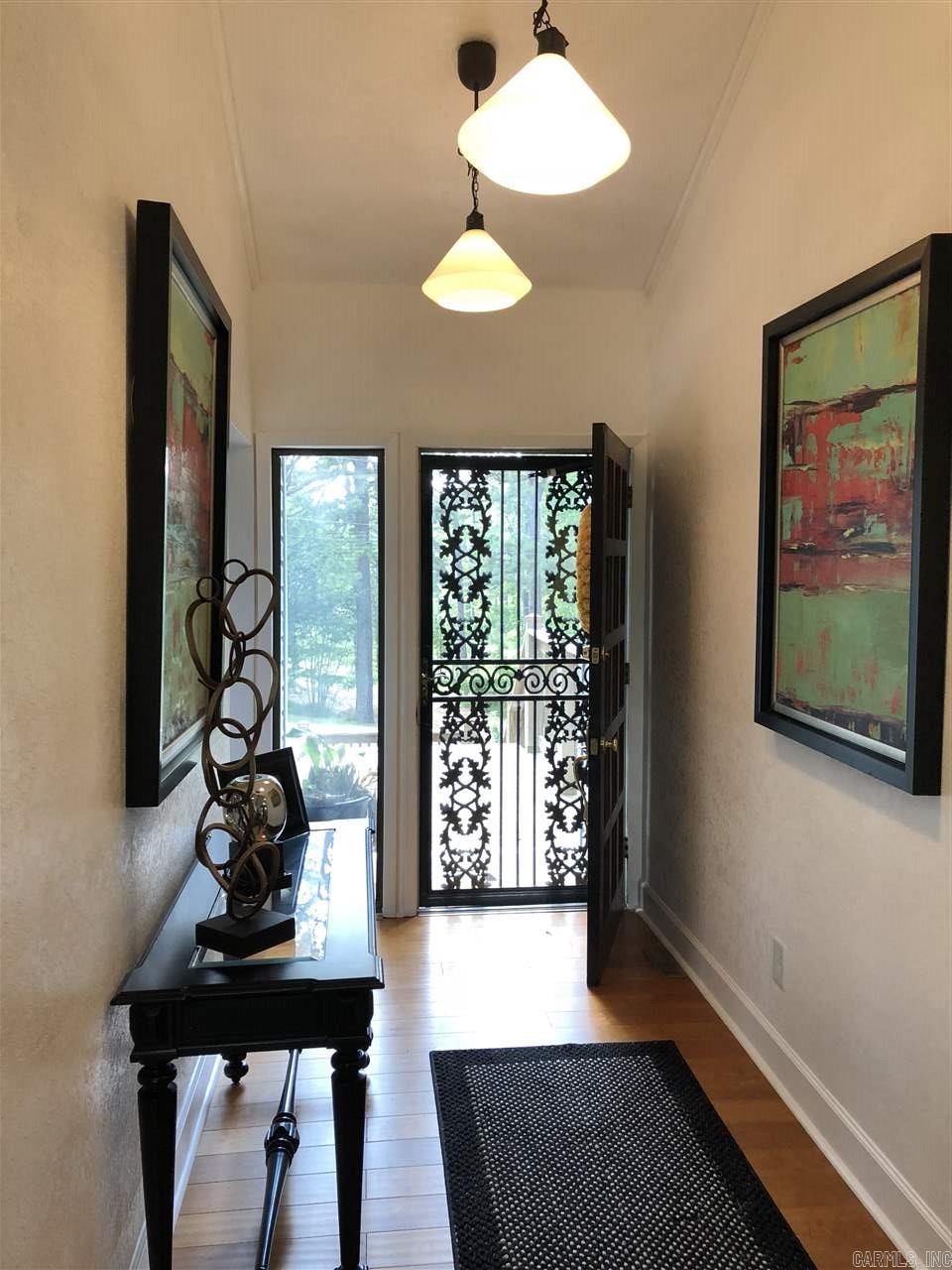 PINECREST - Residential