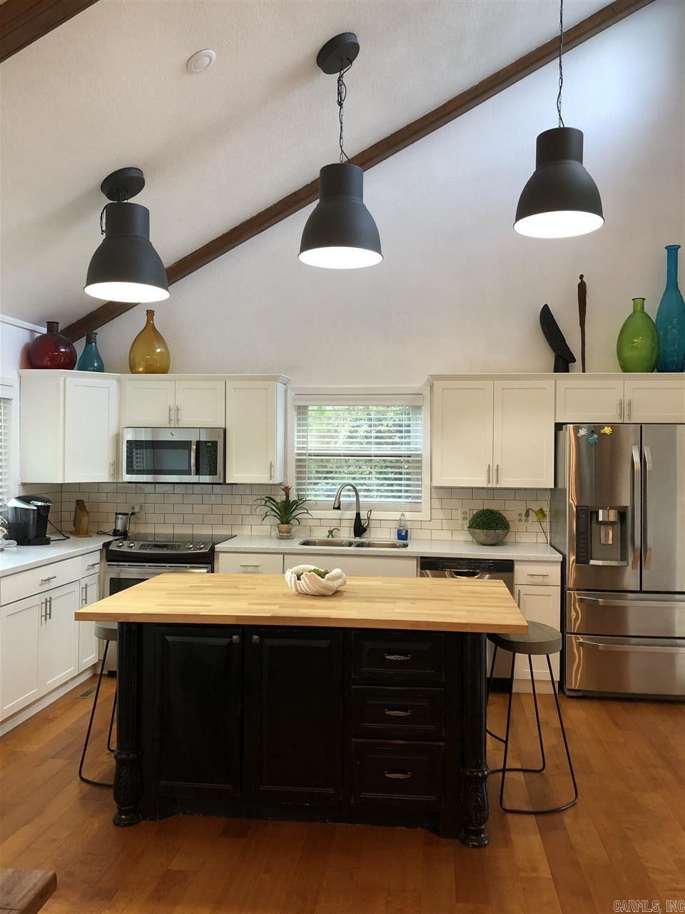 PINECREST - Residential