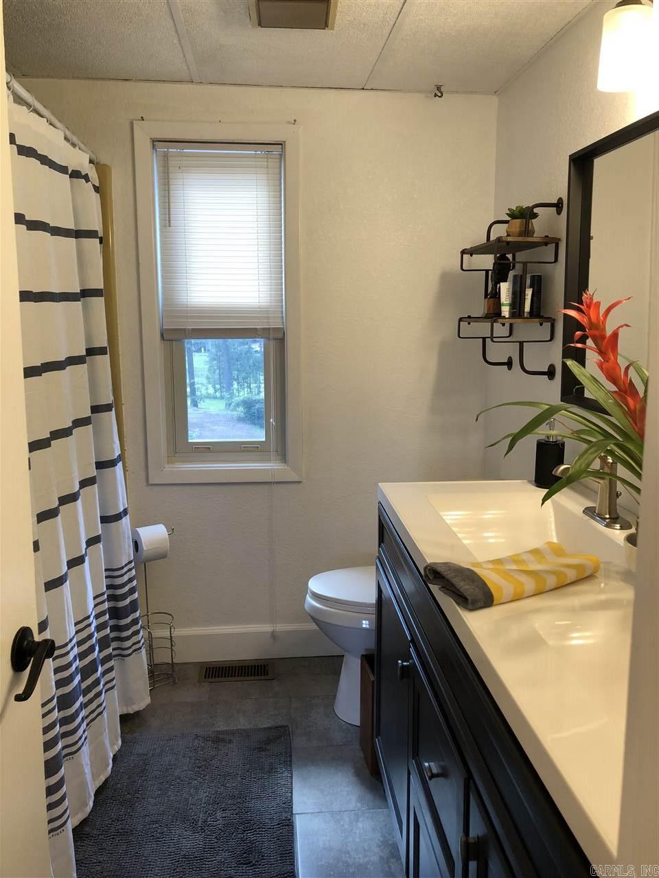 PINECREST - Residential
