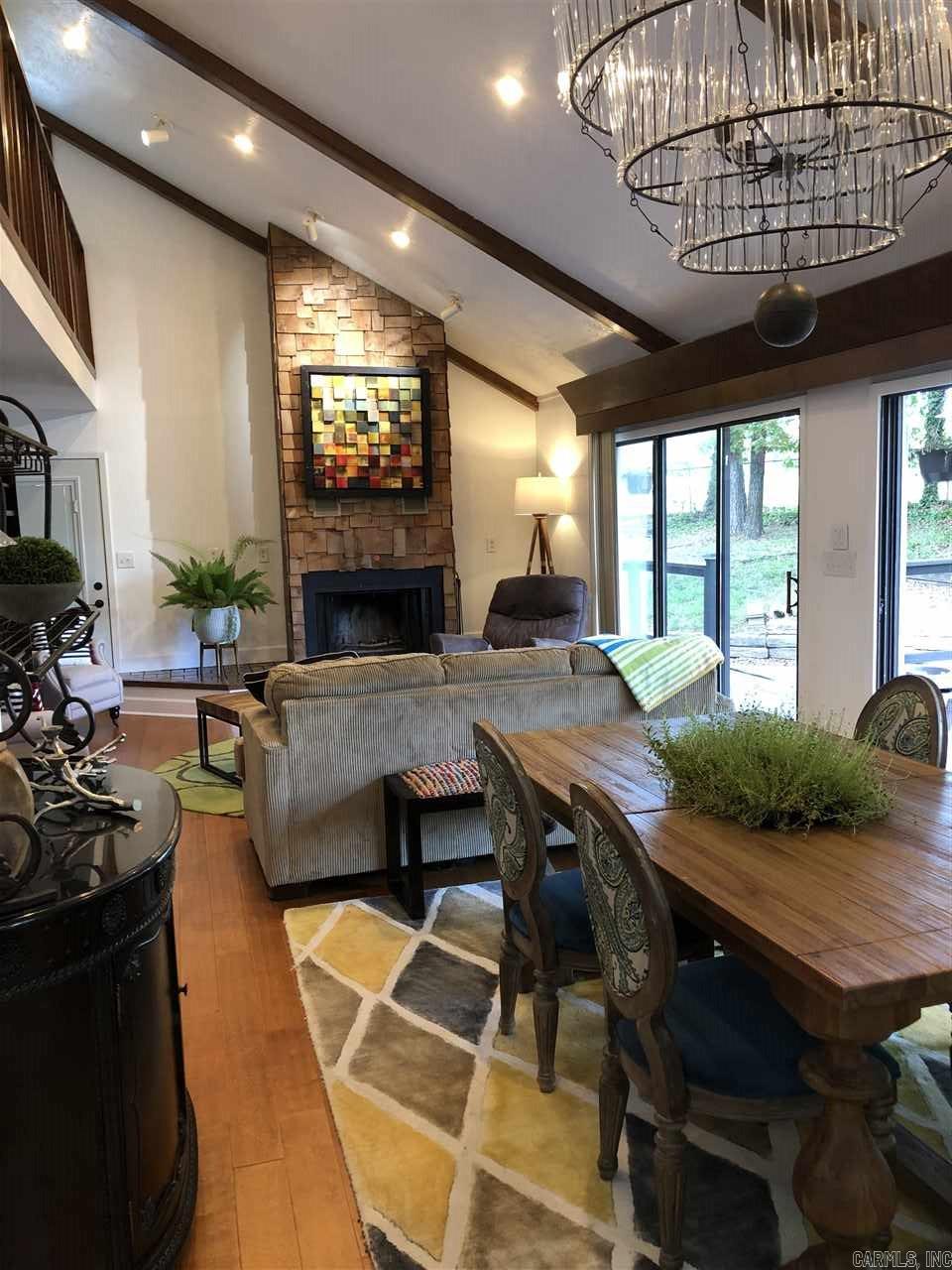 PINECREST - Residential