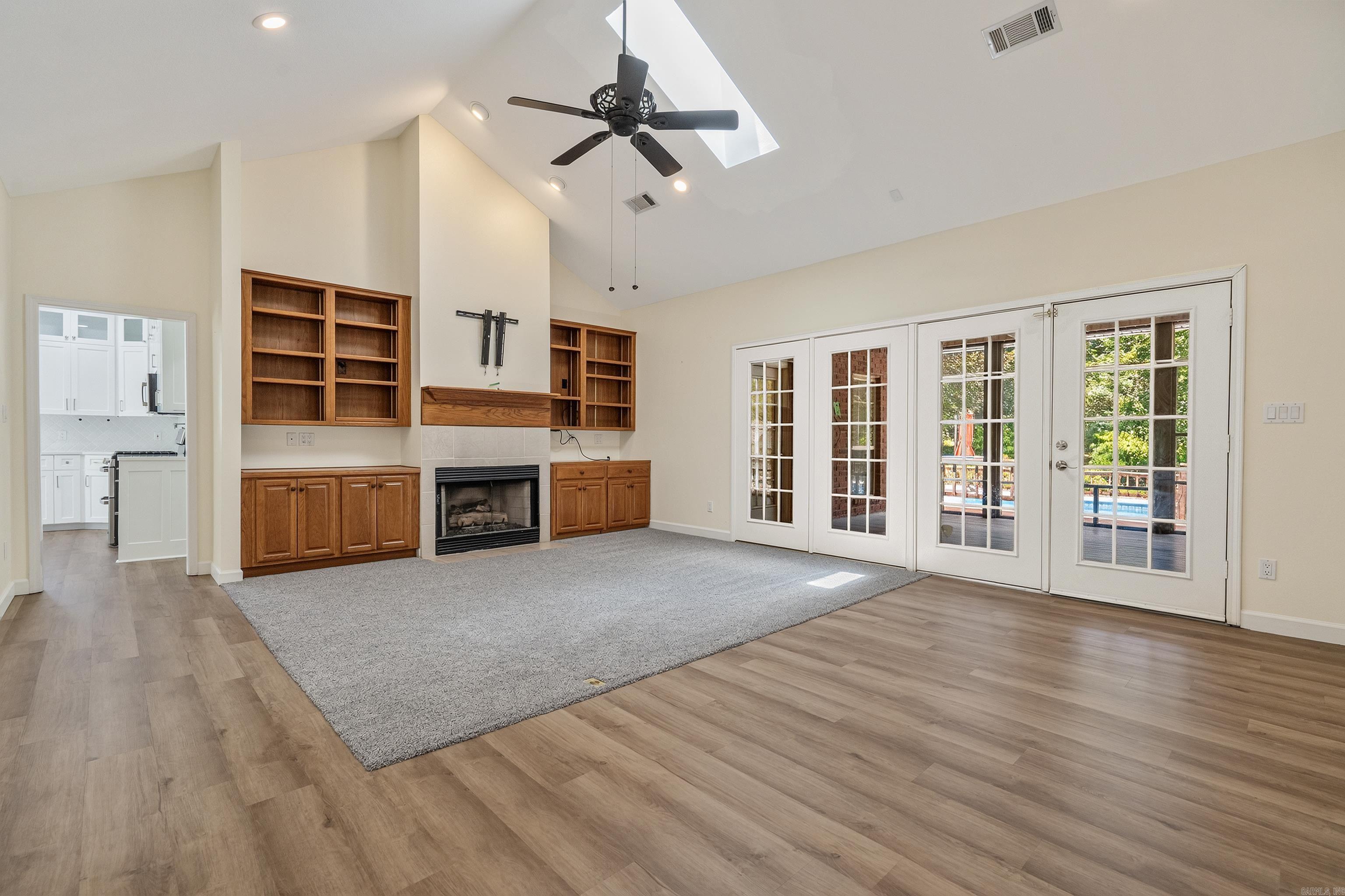 BAY RIDGE ESTATES - Residential