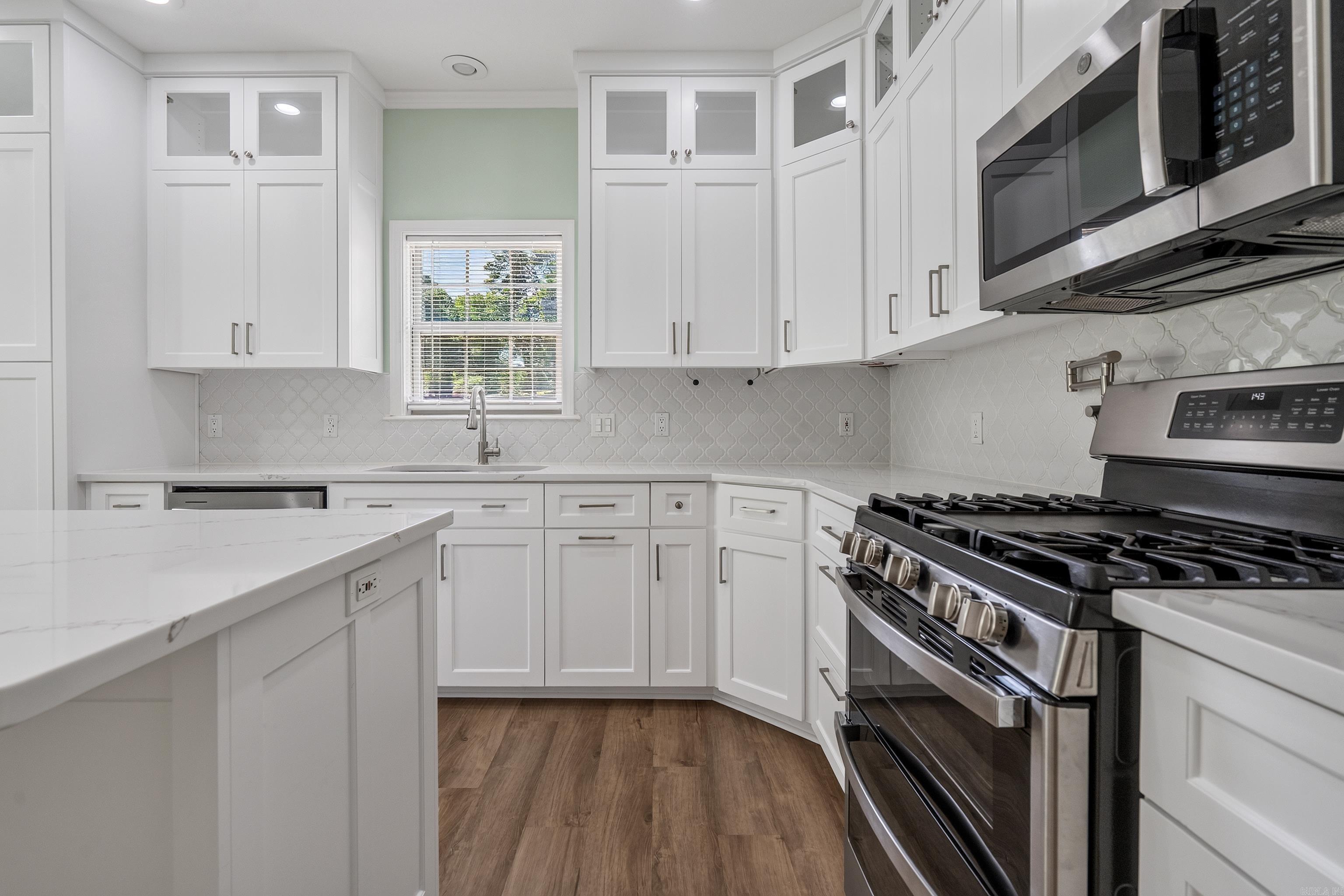 BAY RIDGE ESTATES - Residential