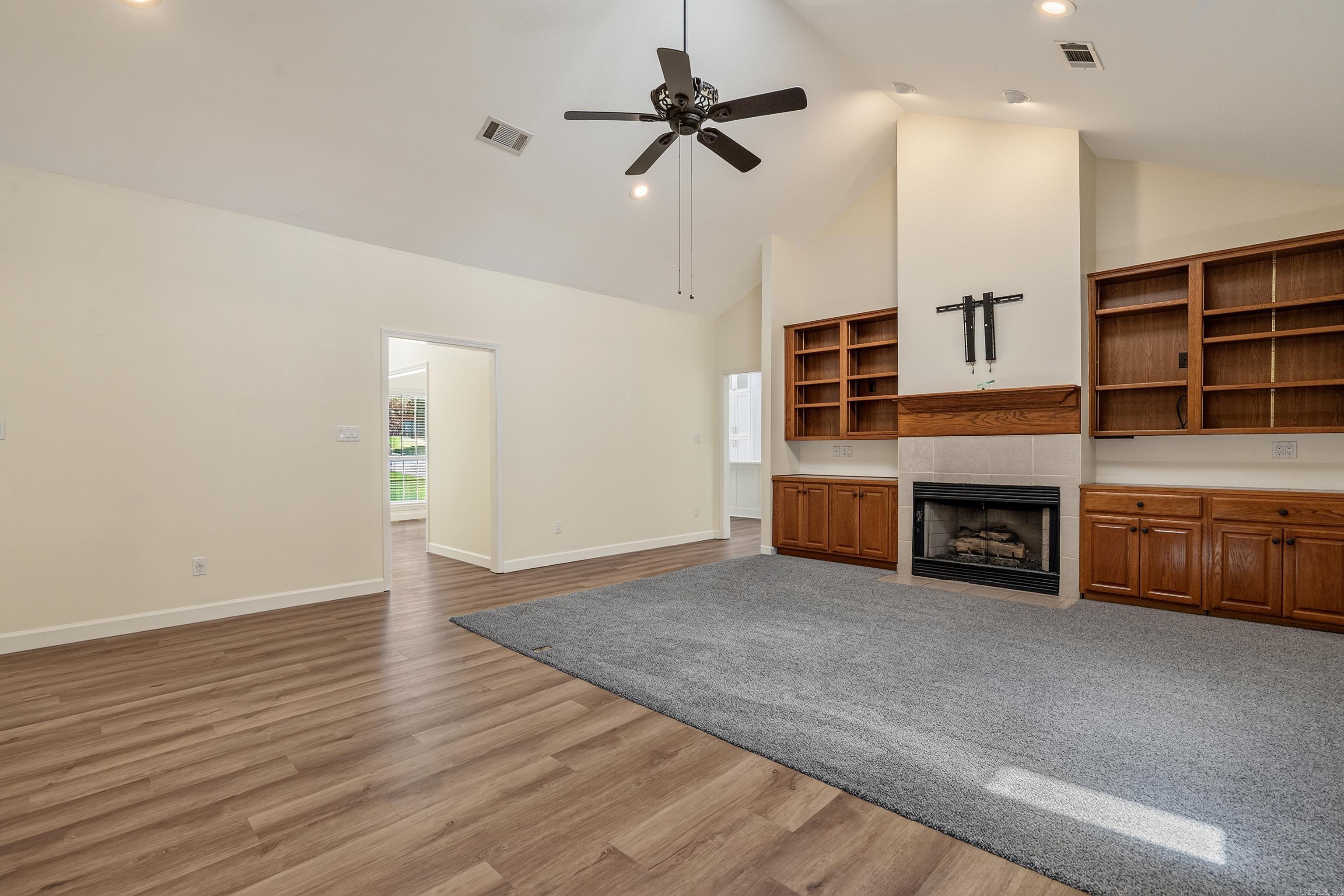 BAY RIDGE ESTATES - Residential