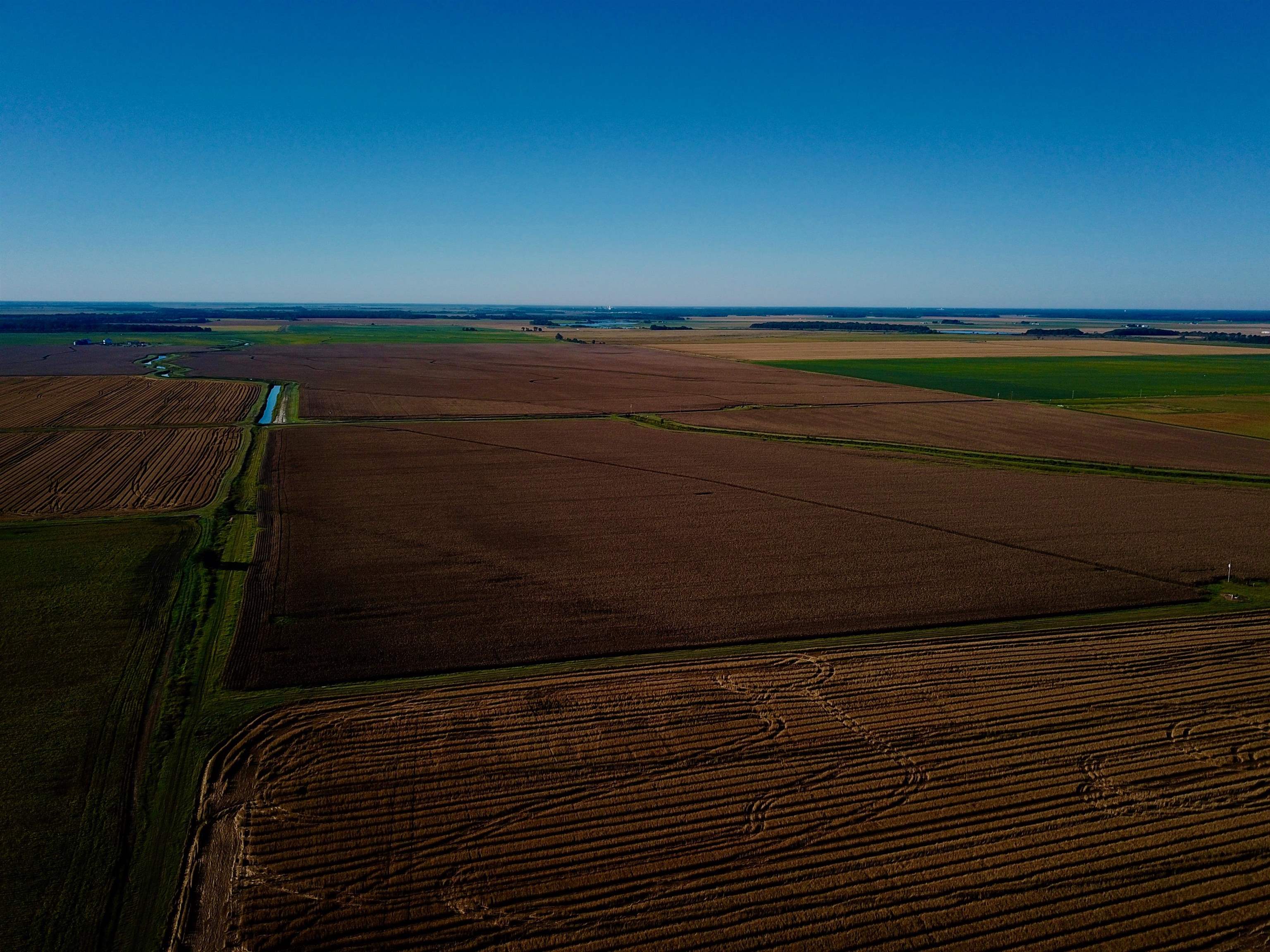 Metes & Bounds - Farm