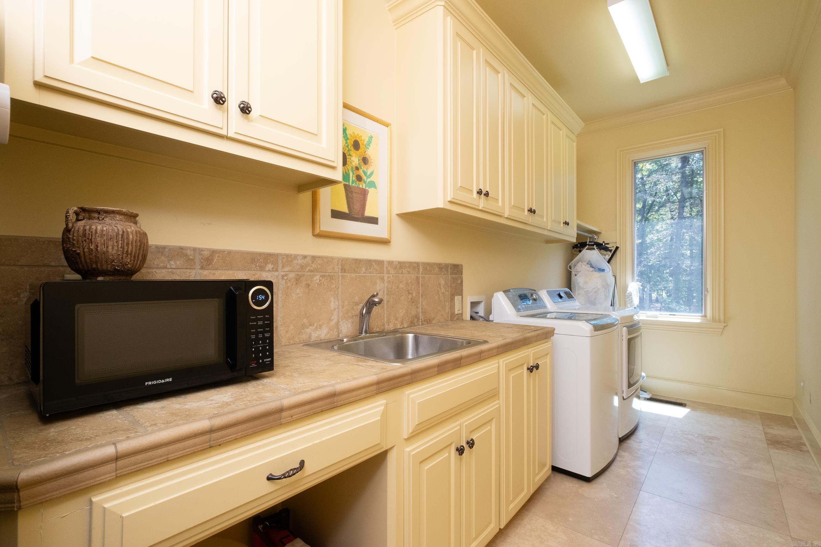 CHENAL VALLEY GERMAY COURT - Residential