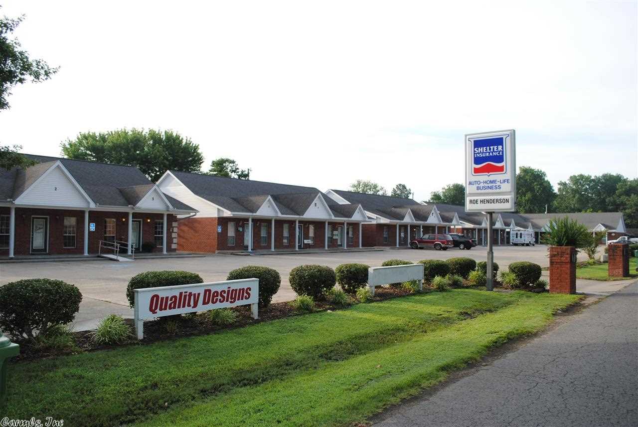 Great location in West Conway with visibility and signage at Prince Street!! Approximately 14,833 sq.ft.  A total of 5 office buildings.  Zoned O-2 with 1.36 acres. New shingles on all roofs in 2015! Stable rental history.  Current appraisal dated April 3, 2013 and financial information is available with a signed confidentially agreement.  Great opportunity for commercial investor!! Financials based on actual P&L for 2015.  Property taxes are included in the expense number.