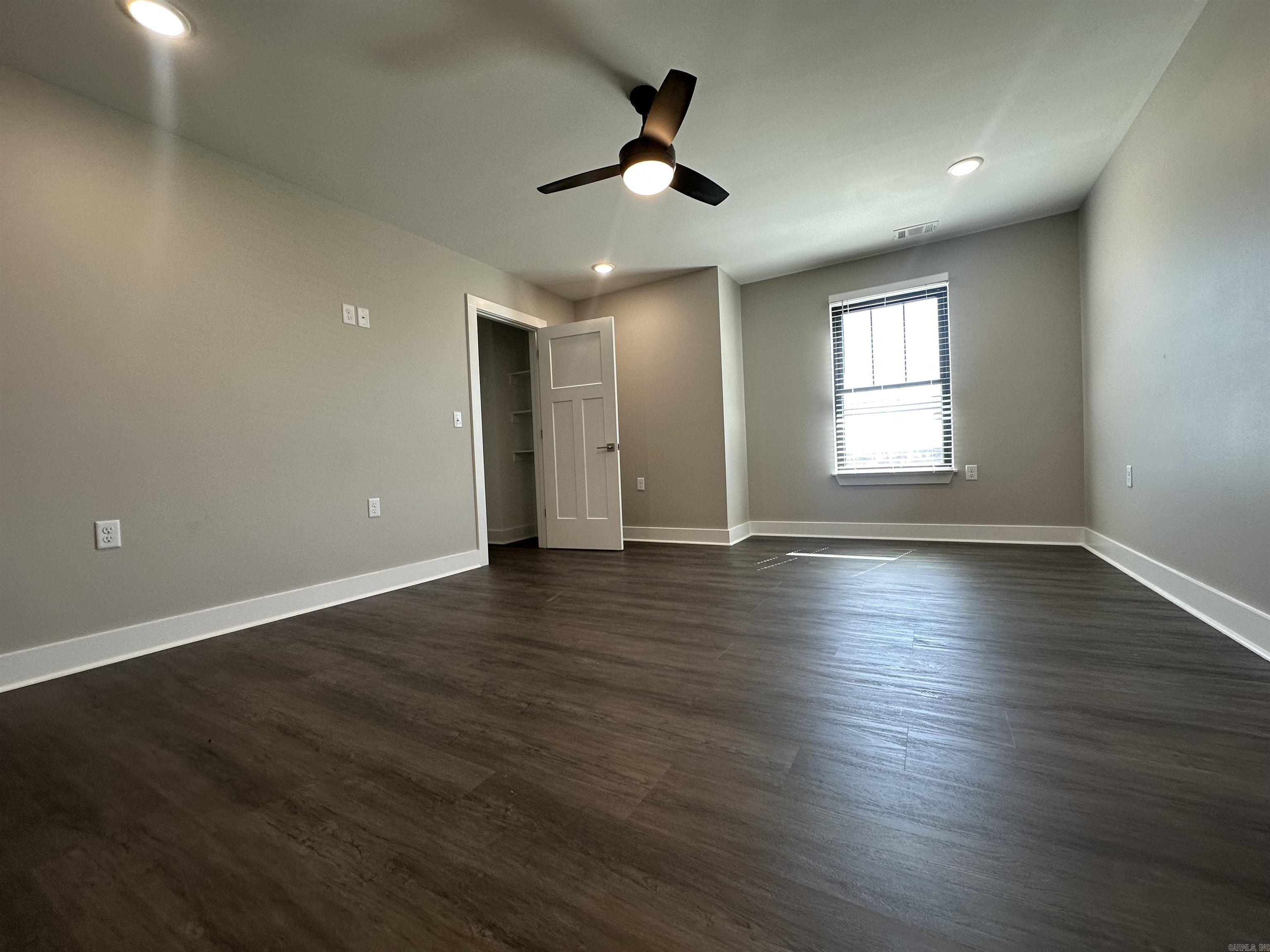 BUFFALO CREEK ESTATES - Residential