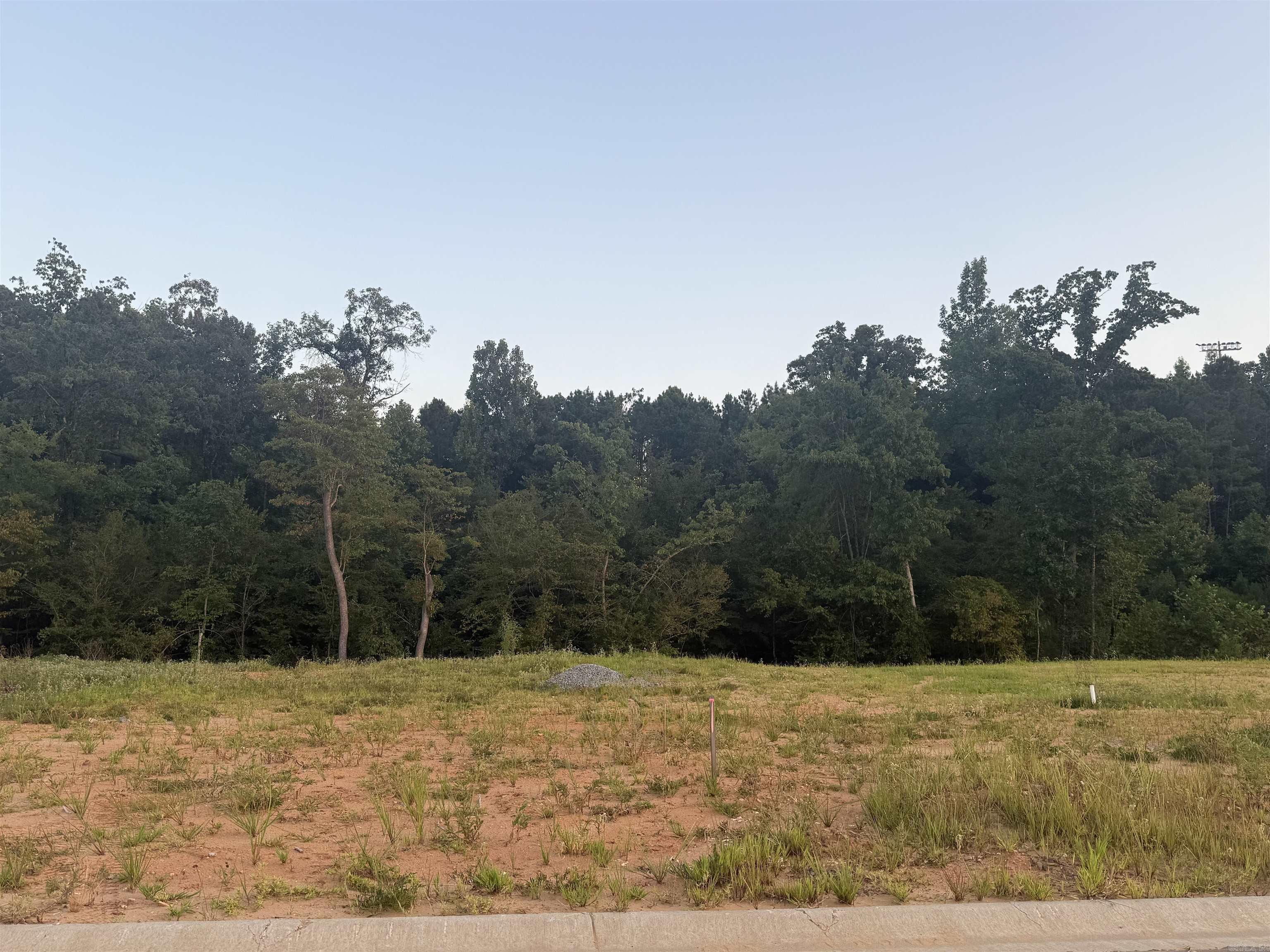 SOUTHRIDGE CROSSING PHASE I - Land