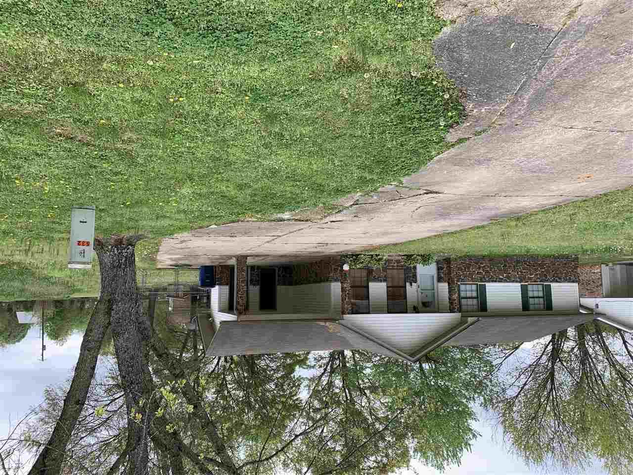 you will love this Move in ready 3 bedroom home on large lot.  This home has a large feel with the vaulted ceiling in the living area with a perfect location to jump onto hwy 67/167 with ease ! This home qualifies for a USDA /RD Loan- Come see this home before it is too late!  This property is to be sold "as is" .