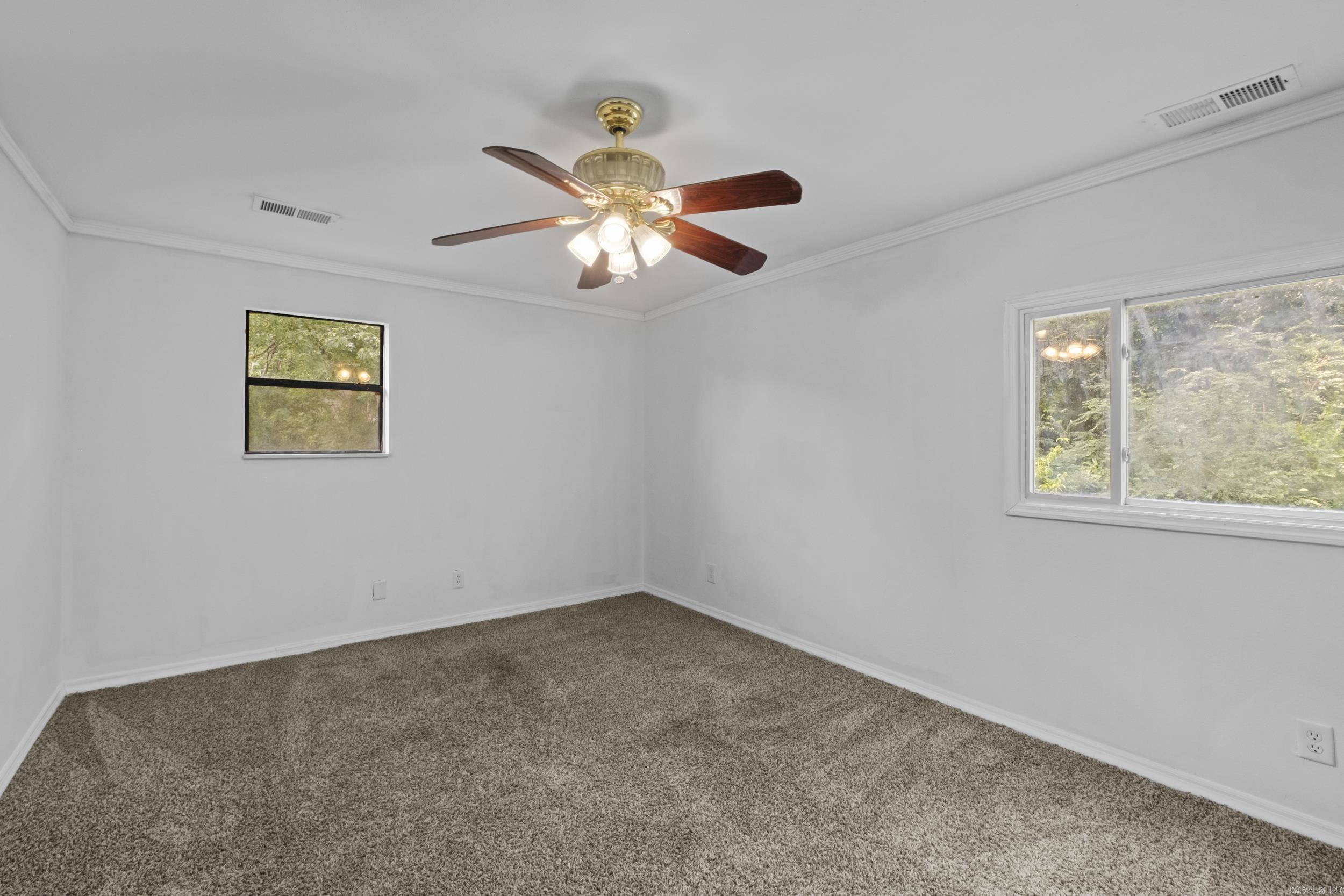 CAMPUS PLACE - Residential