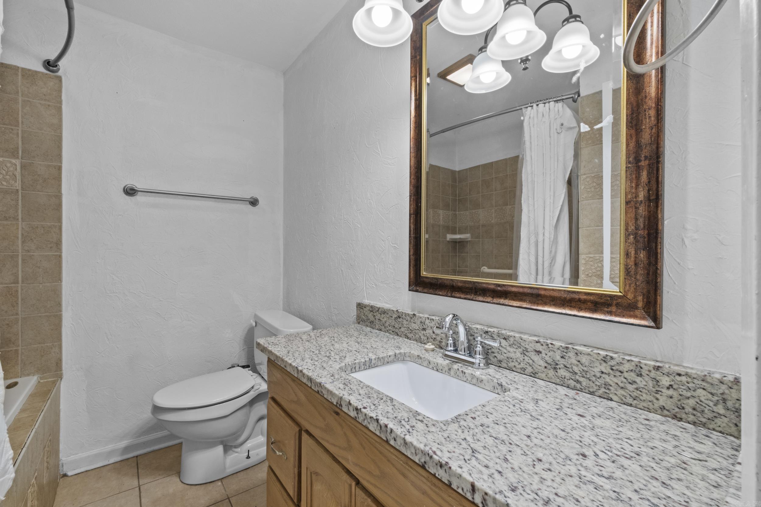 CAMPUS PLACE - Residential