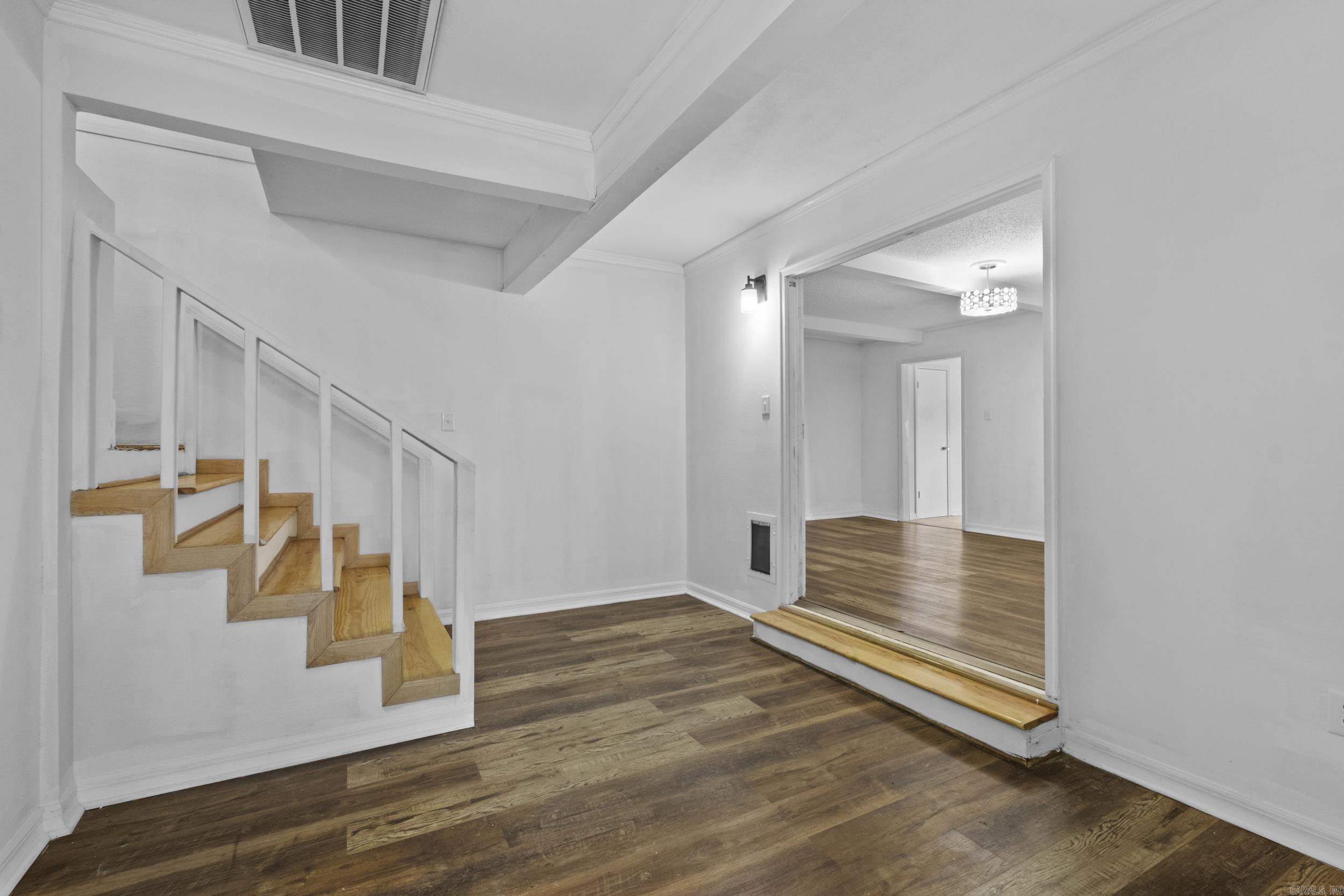 CAMPUS PLACE - Residential
