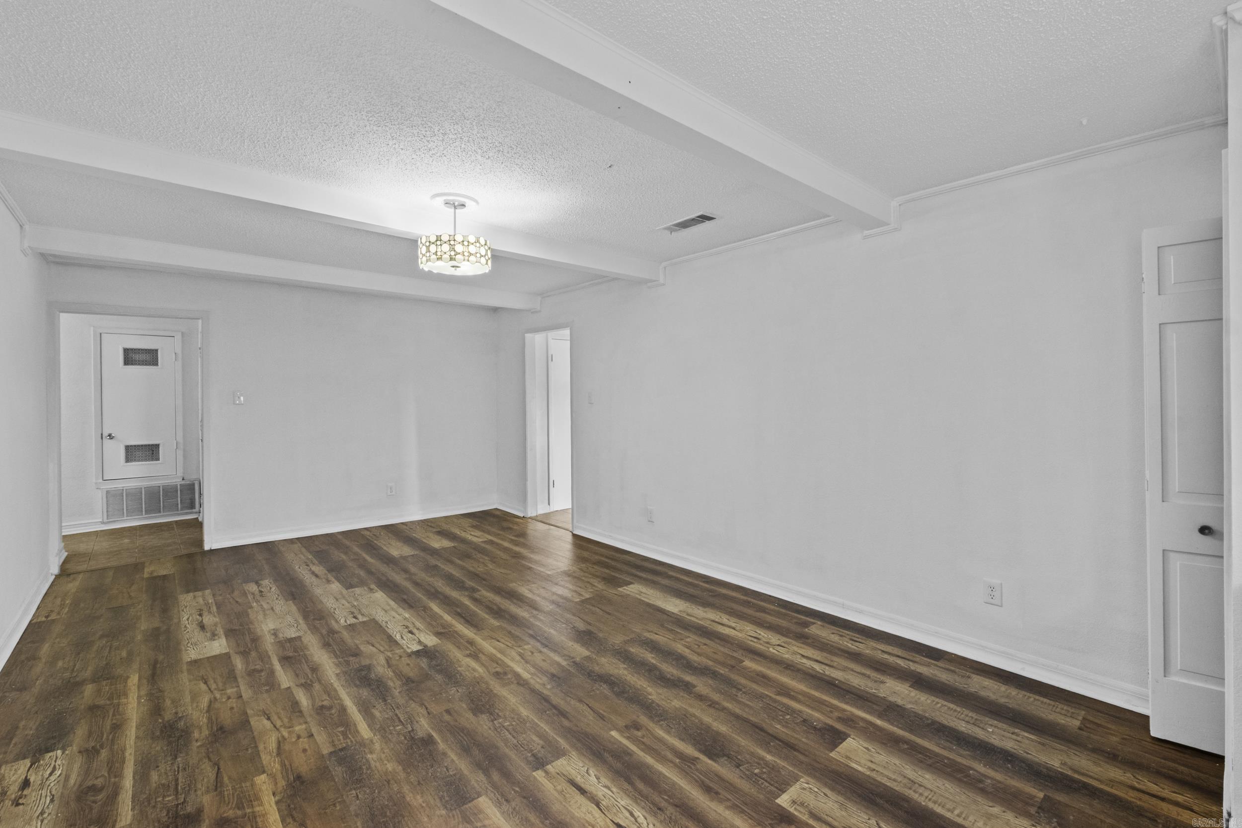 CAMPUS PLACE - Residential