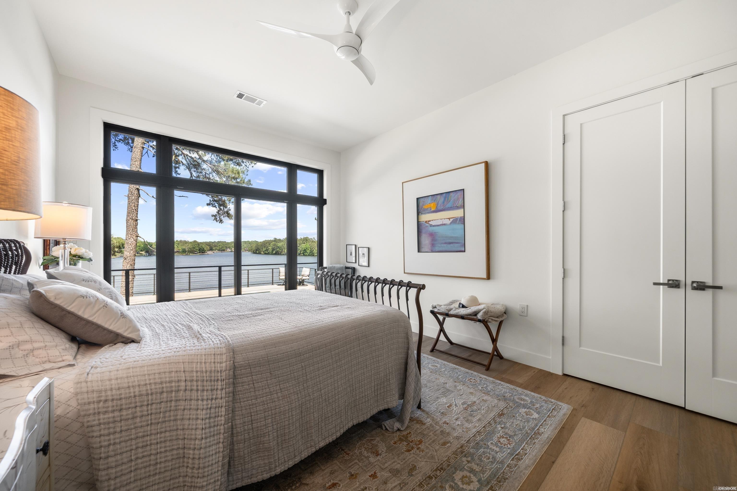 Lake View - Residential