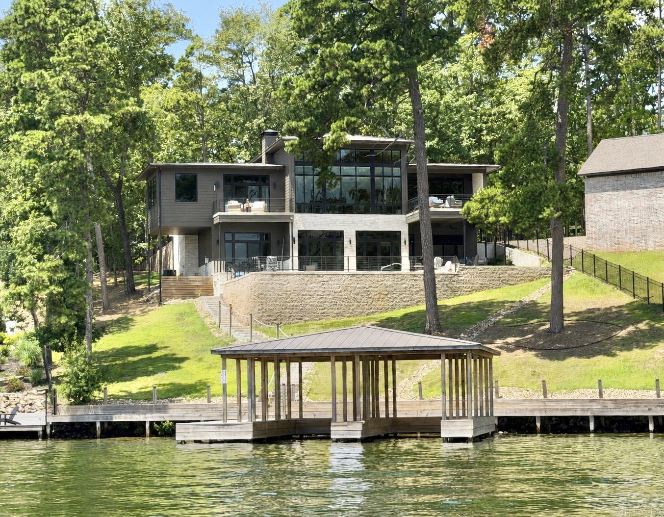Lake View - Residential