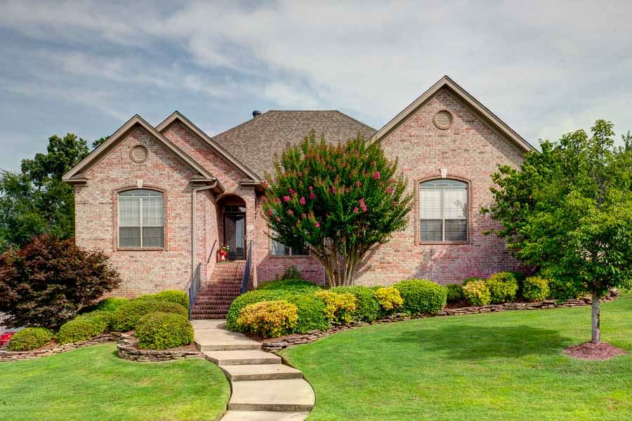 Fantastic one level home in Chenal Valley that is truly turn key & move in ready! 4bd 3ba with 3 car garage sitting on corner lot.  Split floor plan with large master suite.  Two living spaces, formal dining area, eat in kitchen with granite & ss appliance, & separate laundry room with sink.  2 bedrooms share jack n jill bath, 4th bedroom could also make a nice office.  Built in speakers wired throughout the home, custom window treatments & blinds throughout, & deck off the back for relaxing & entertaining.