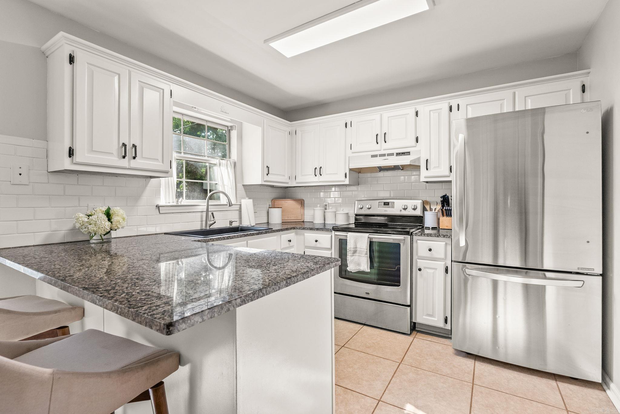 CEDAR RIDGE - Residential