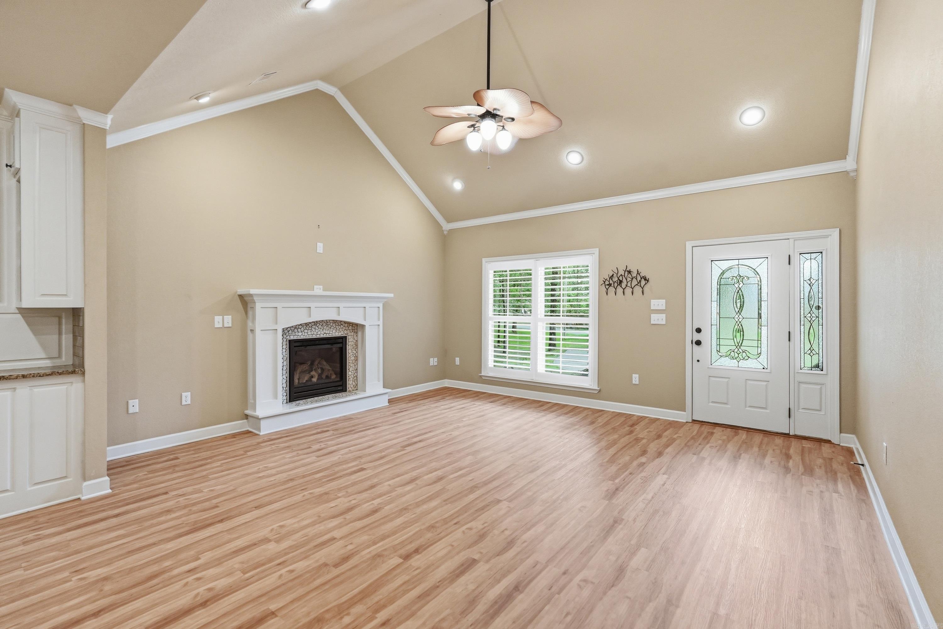 SKYPOINT ESTATES - Residential