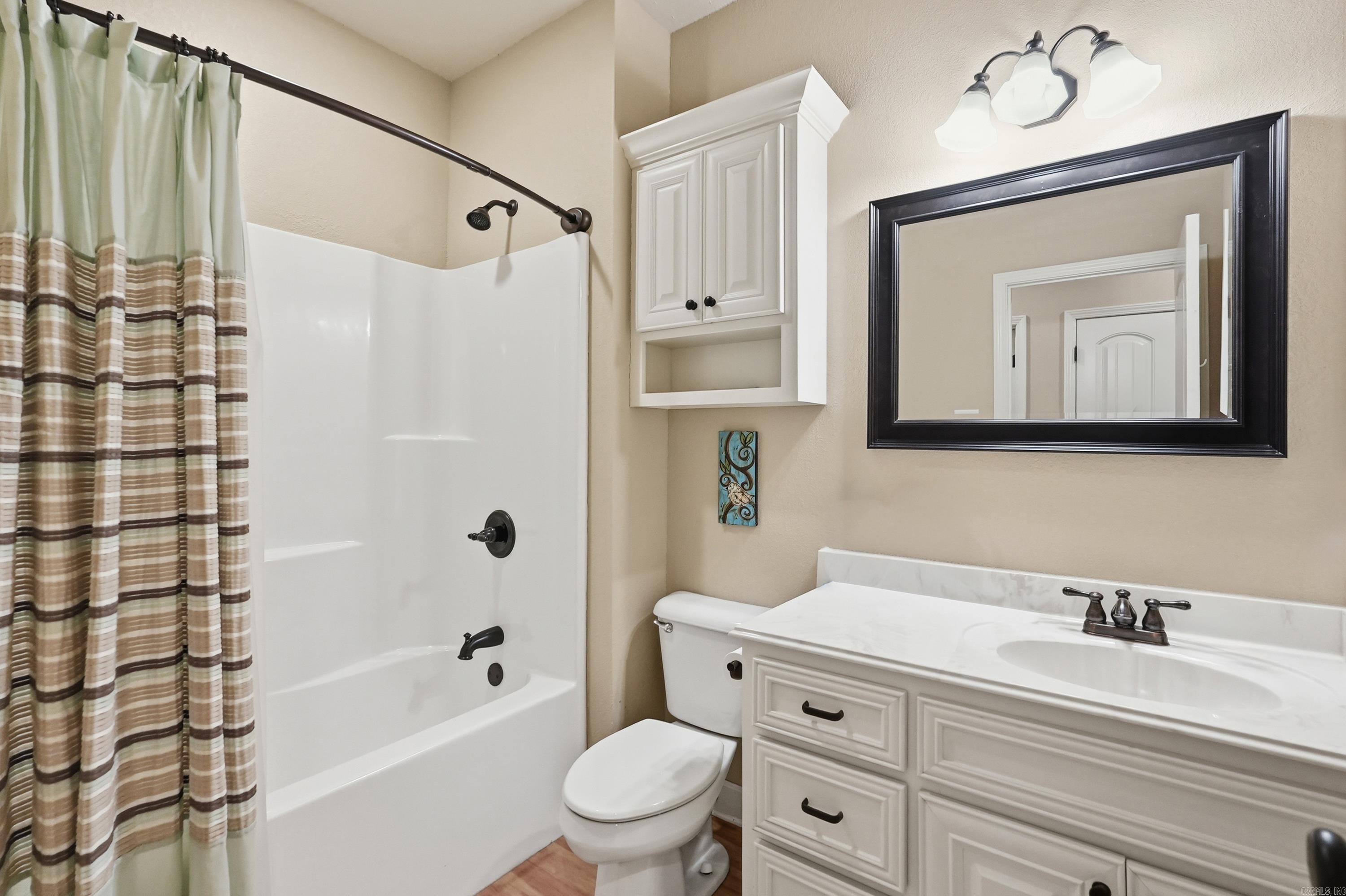 SKYPOINT ESTATES - Residential