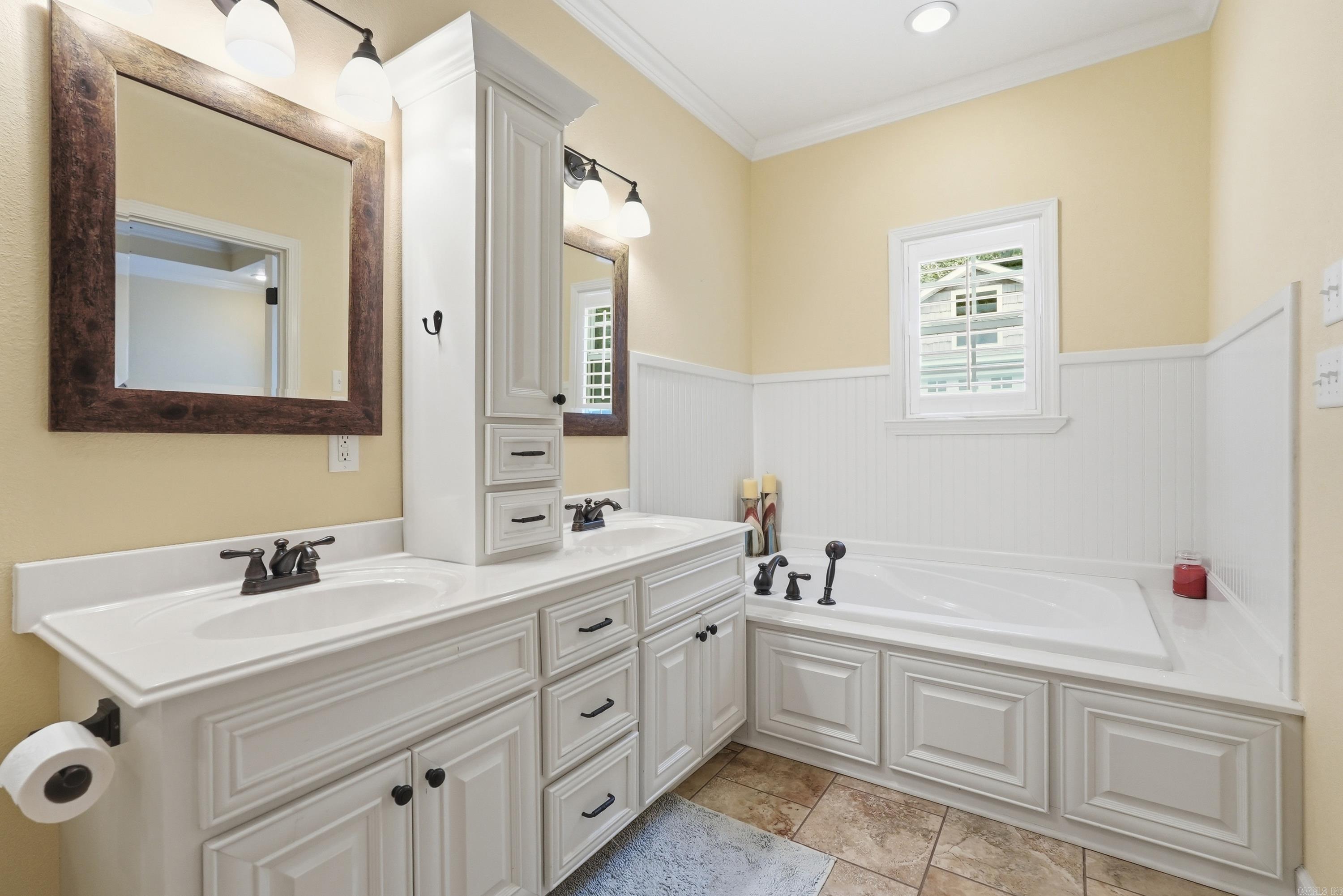 SKYPOINT ESTATES - Residential