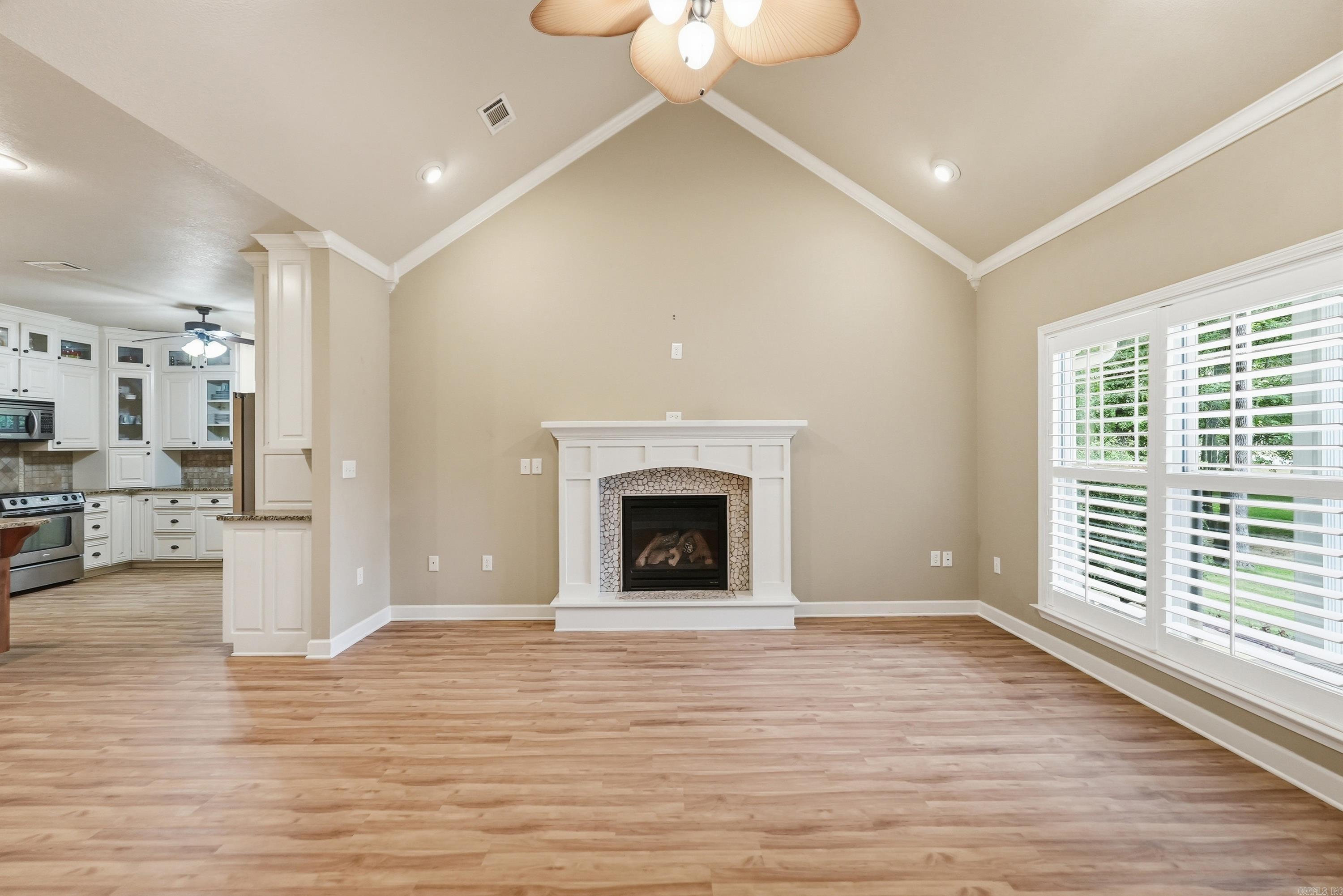 SKYPOINT ESTATES - Residential
