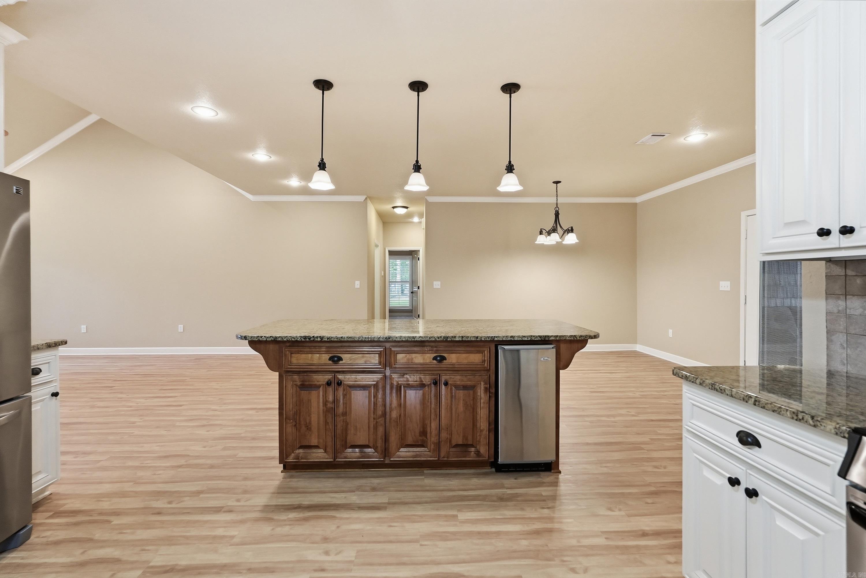 SKYPOINT ESTATES - Residential
