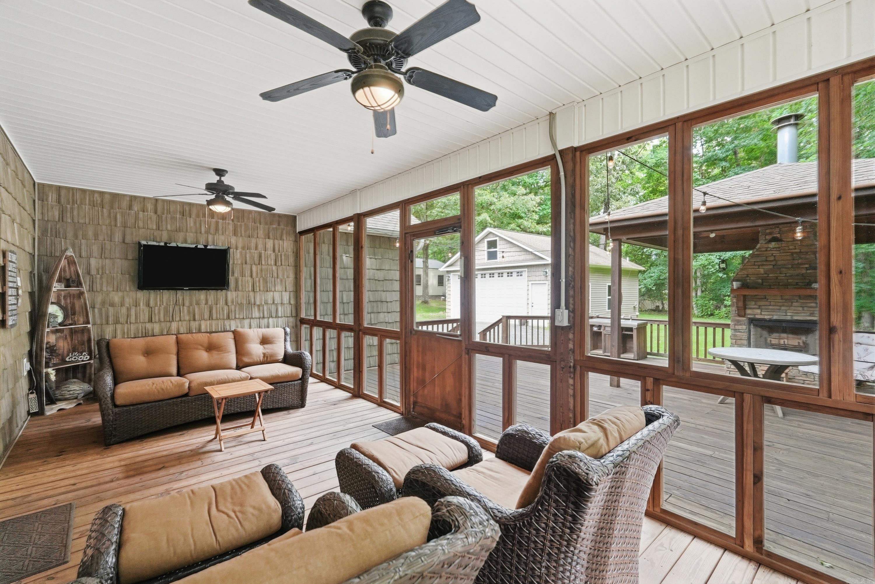 SKYPOINT ESTATES - Residential