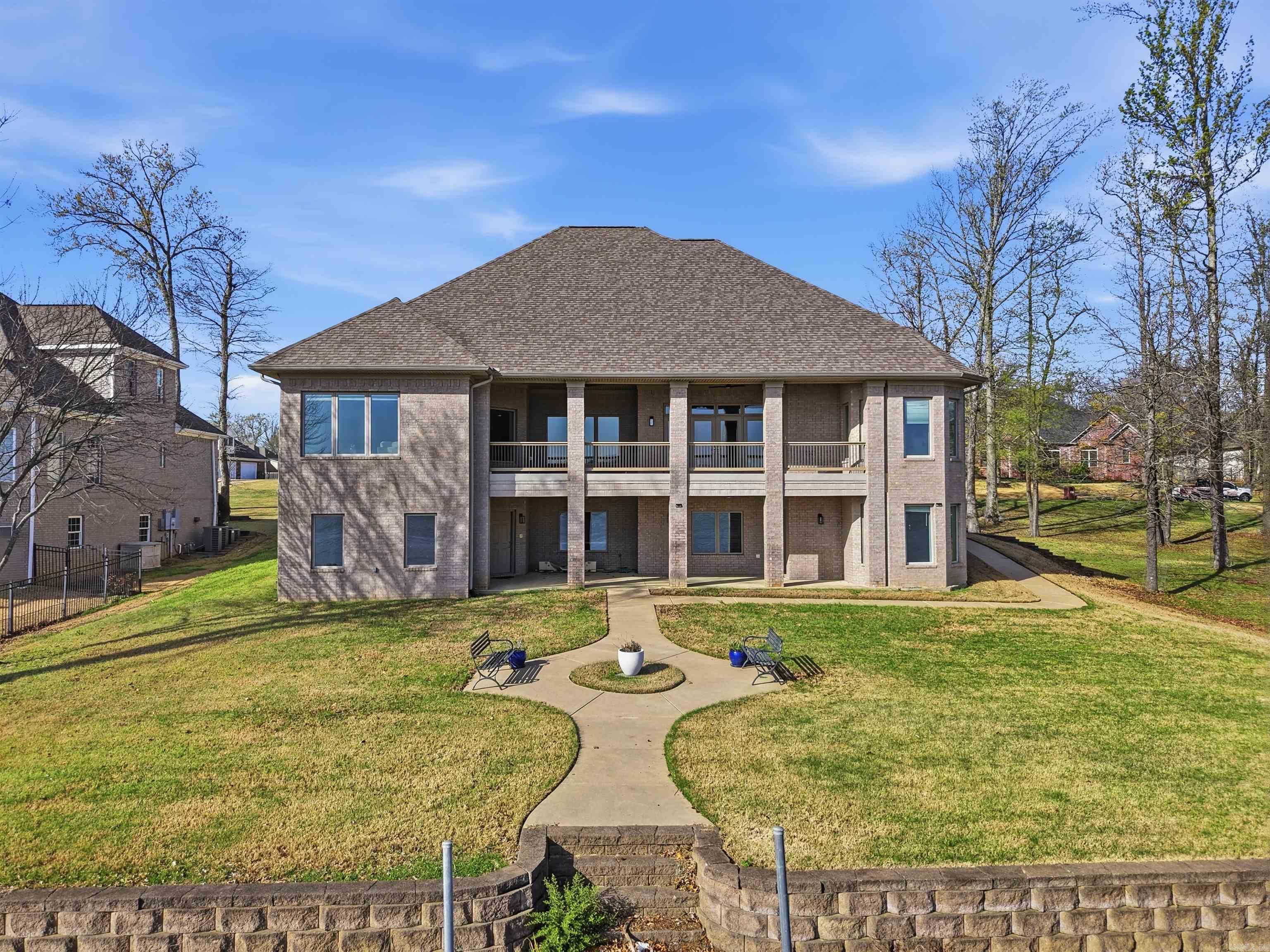 HURRICANE LAKE EST - Residential