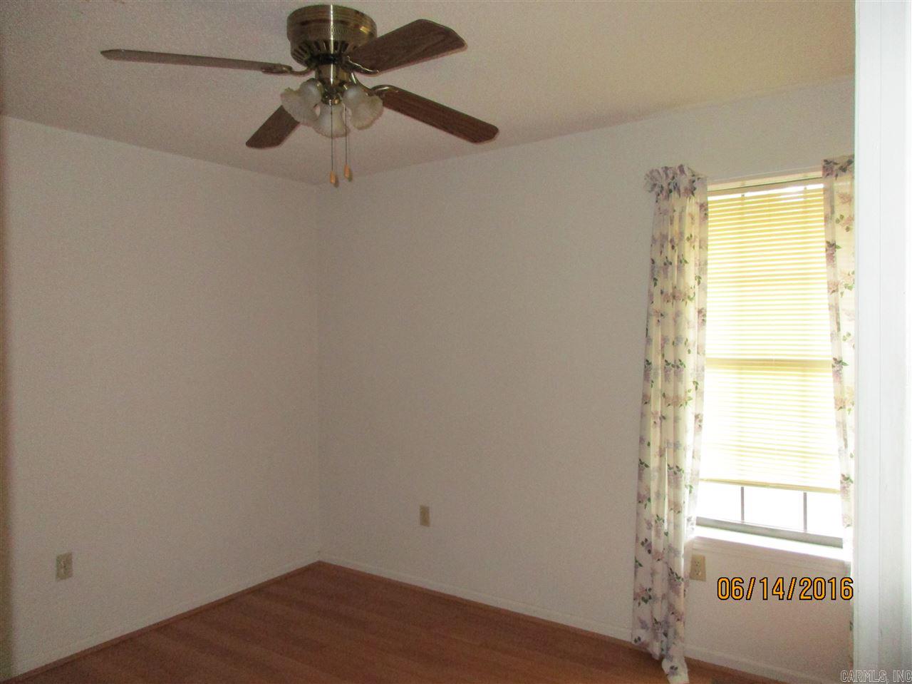 BARROW JOHN - Residential