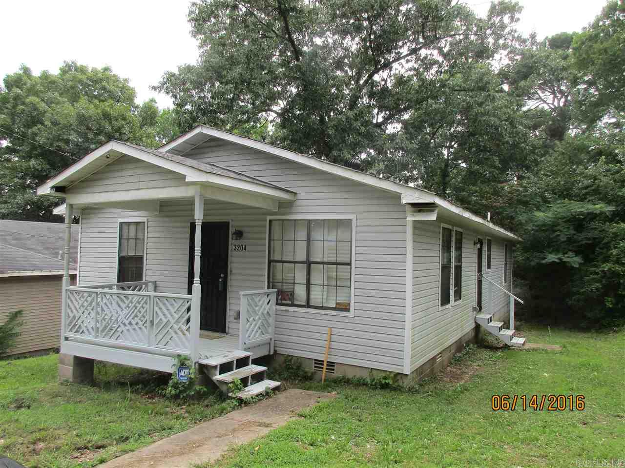 Well arranged home for the size.  Four bedrooms.  Laminate in all bedrooms except master which is carpeted.  Master apart from other three bedrooms.  Large living area open to kitchen.  Seller will pay some closing costs.  No appliances provided.