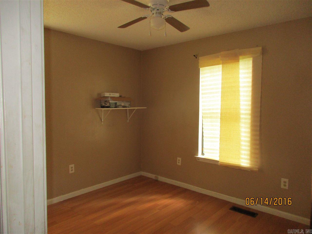 BARROW JOHN - Residential