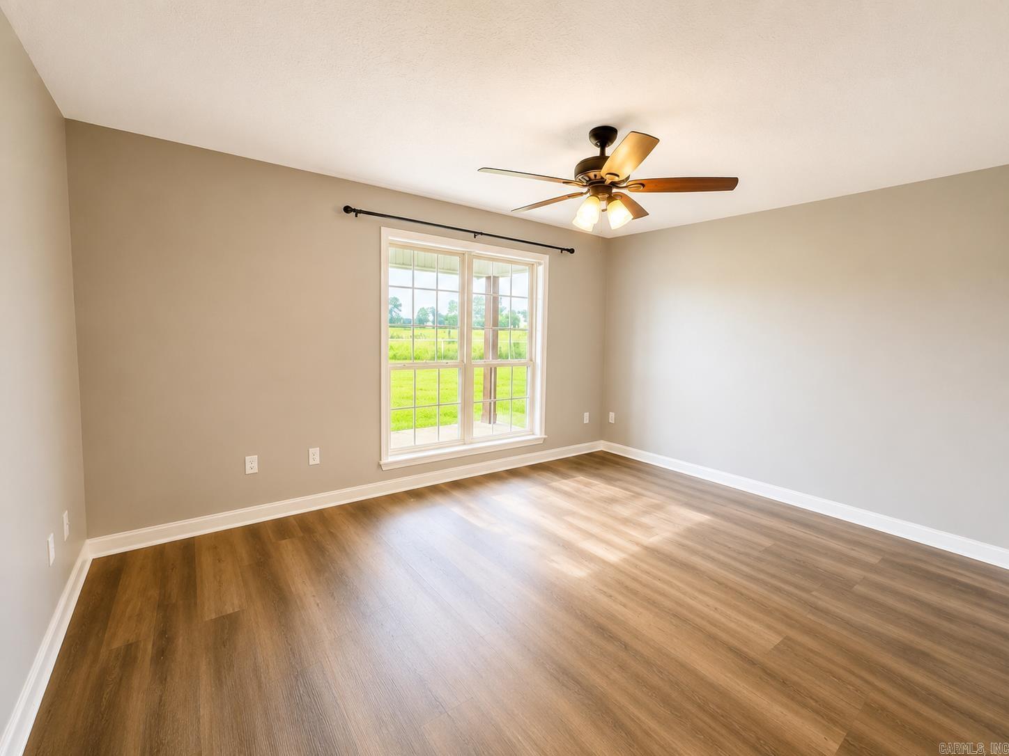 COUNTRY COVE ESTATES - Residential