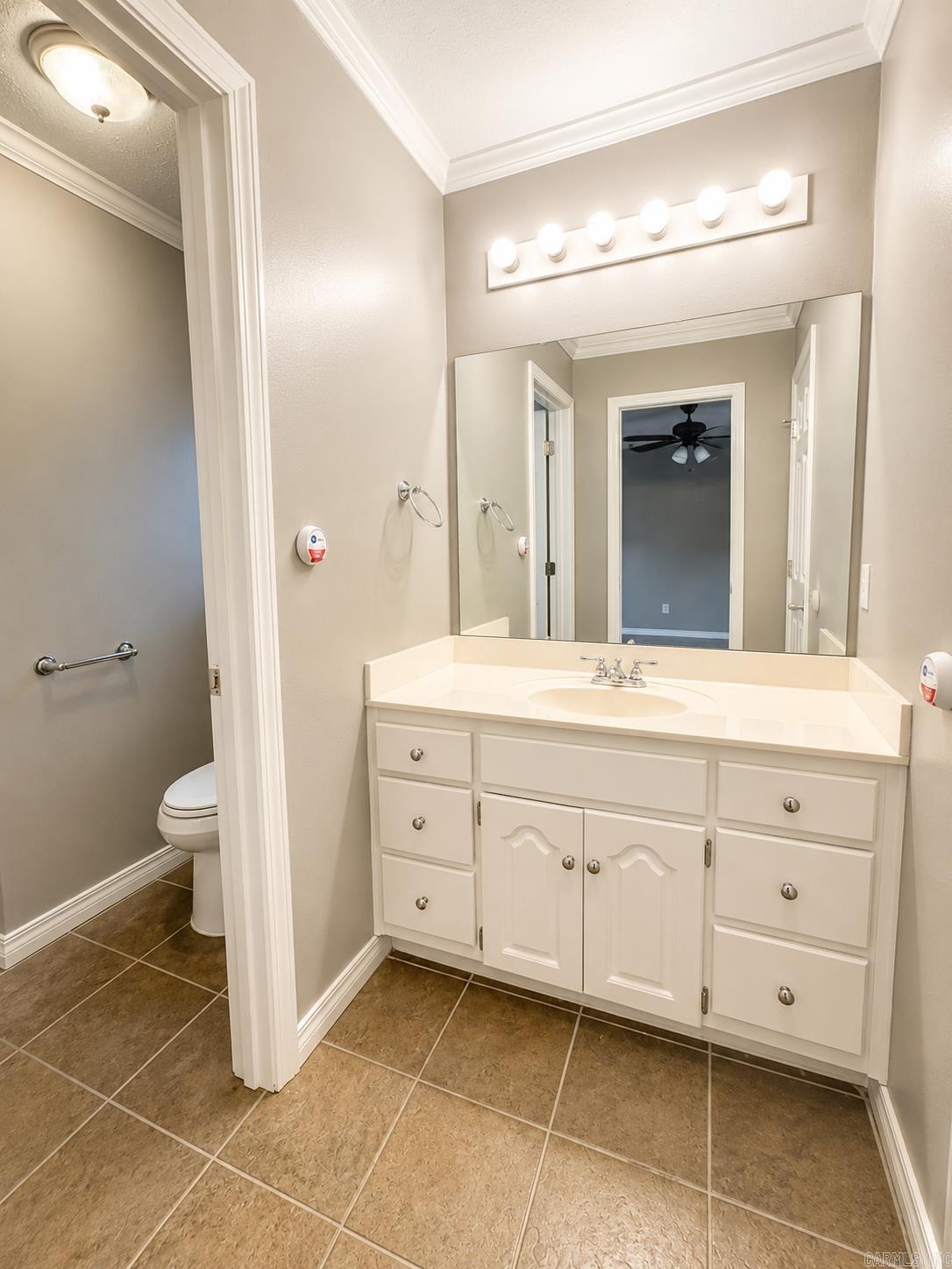 COUNTRY COVE ESTATES - Residential